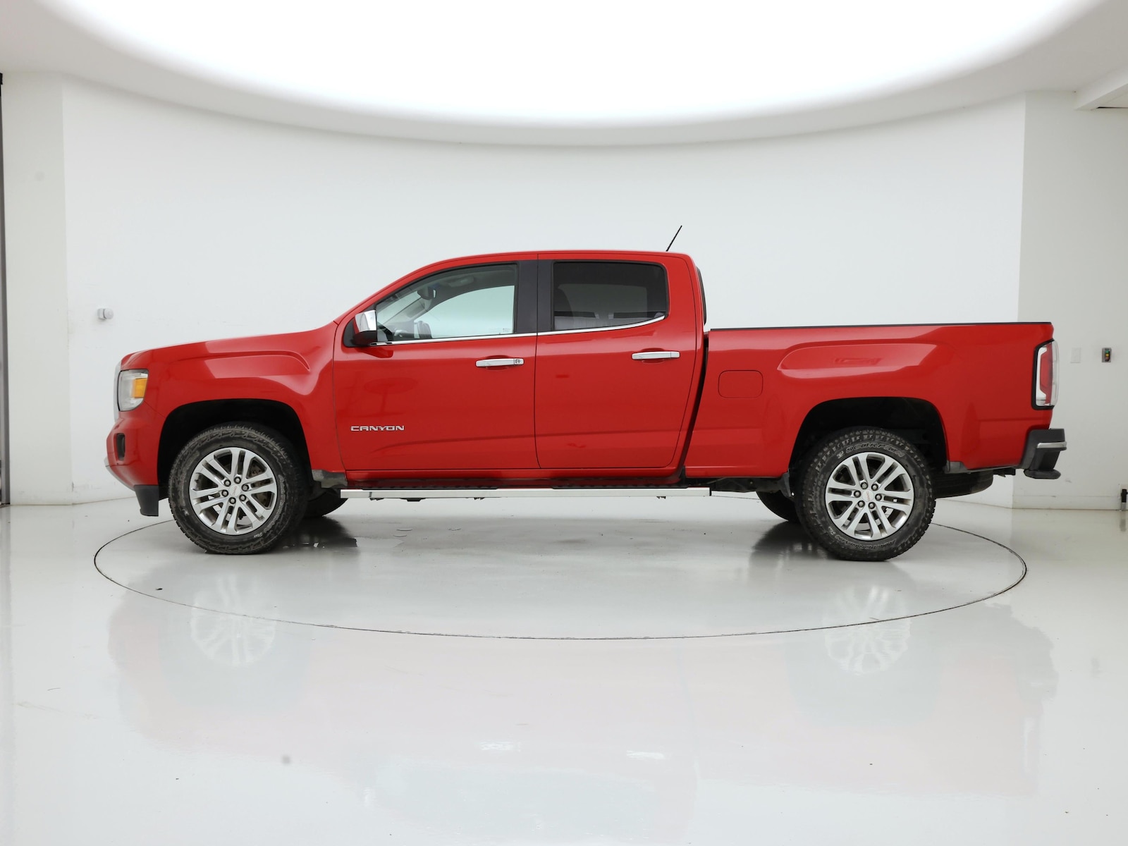 2016 GMC Canyon SLT - Photo 4