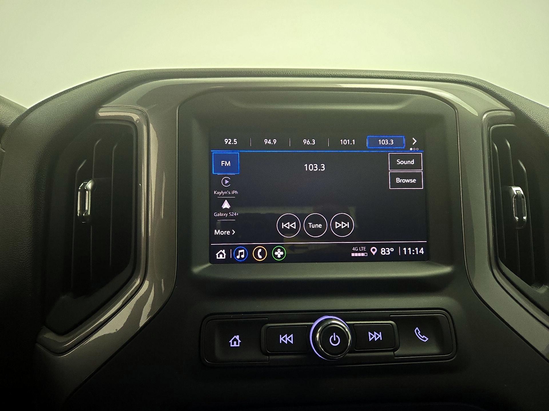 Thumbnail: 2022 Chevrolet Silverado 1500 - 15