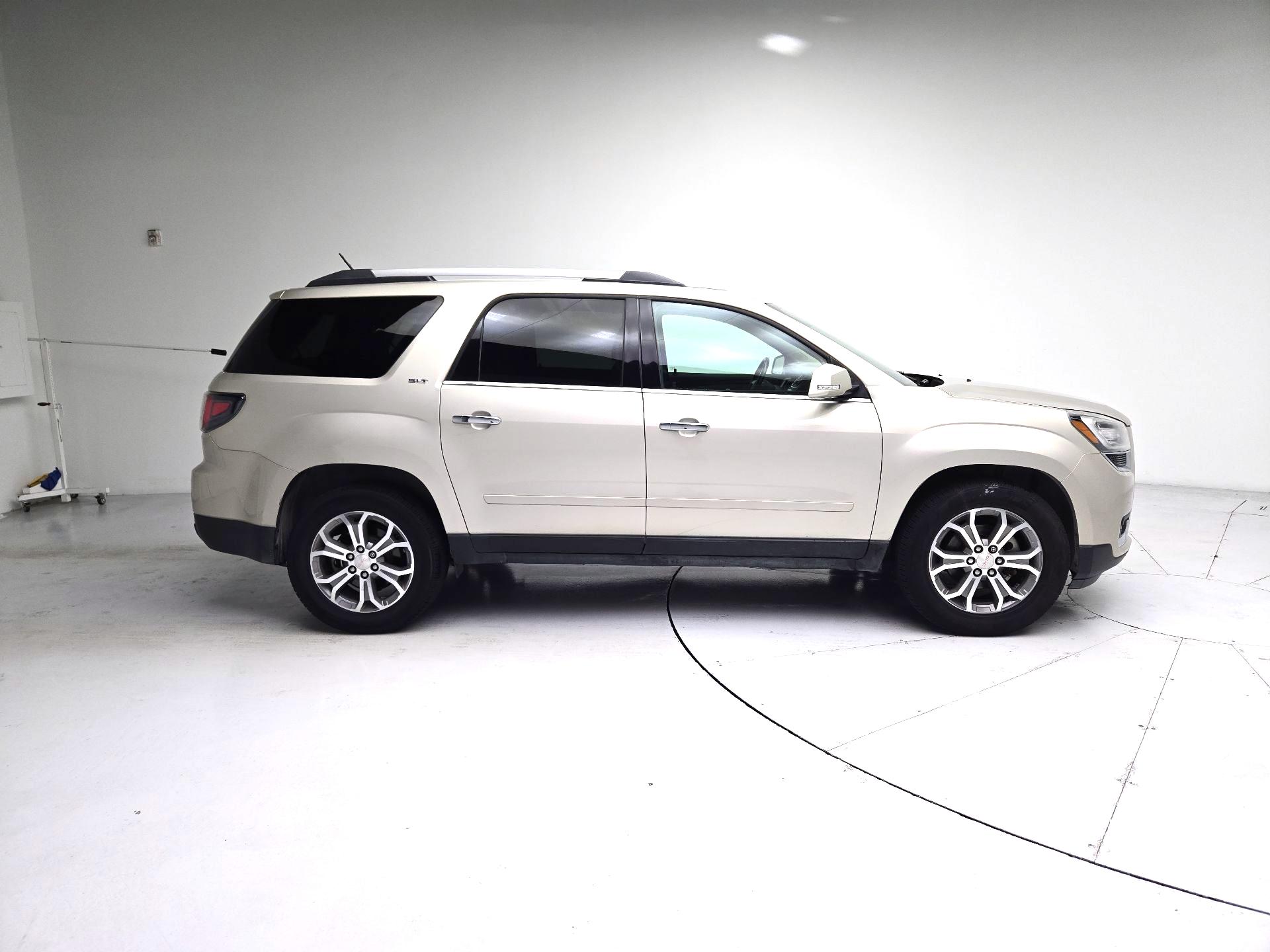 Thumbnail: 2016 GMC Acadia - 4