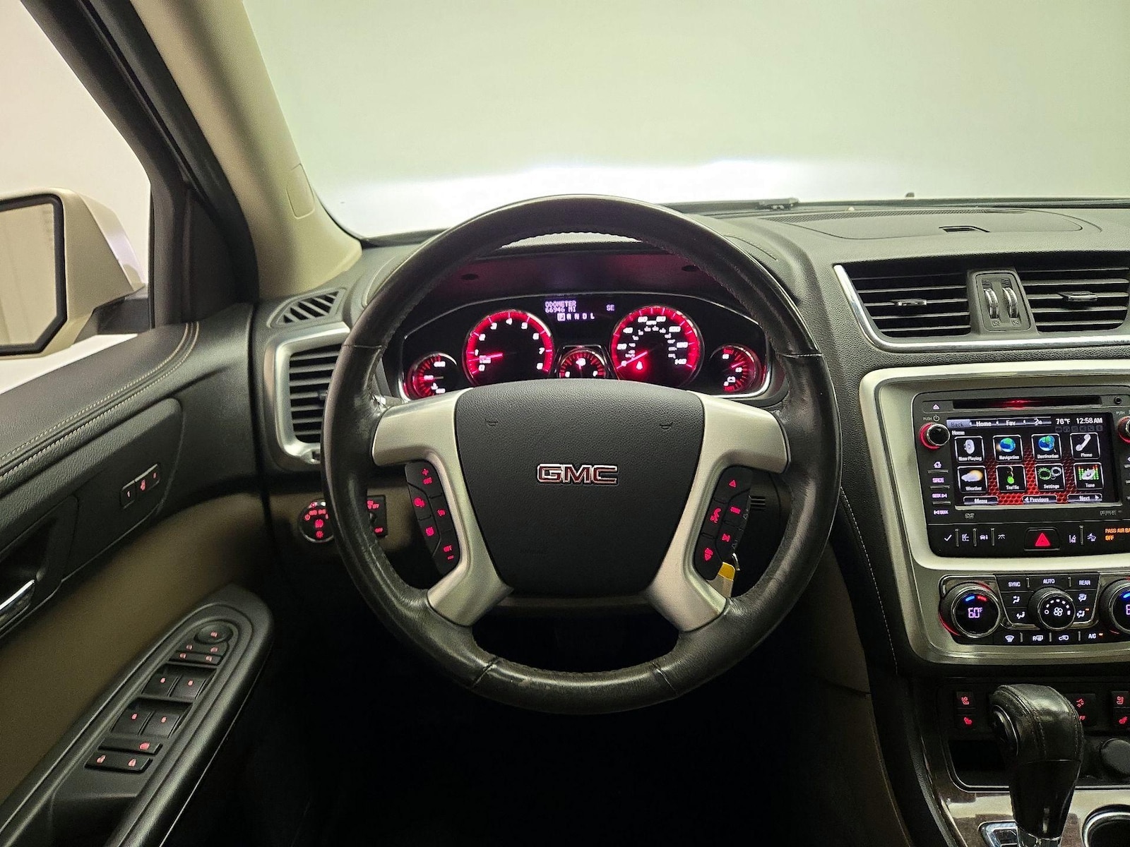 2016 GMC Acadia SLT-2 - Photo 9