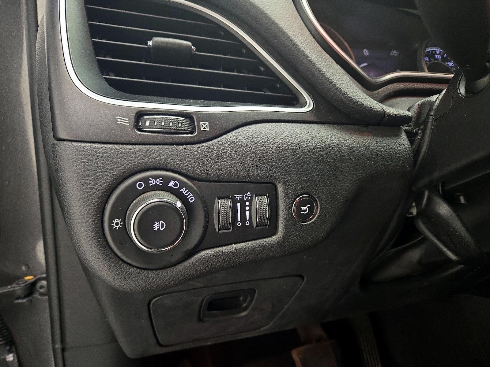 2019 Jeep Cherokee Trailhawk Elite - Photo 14