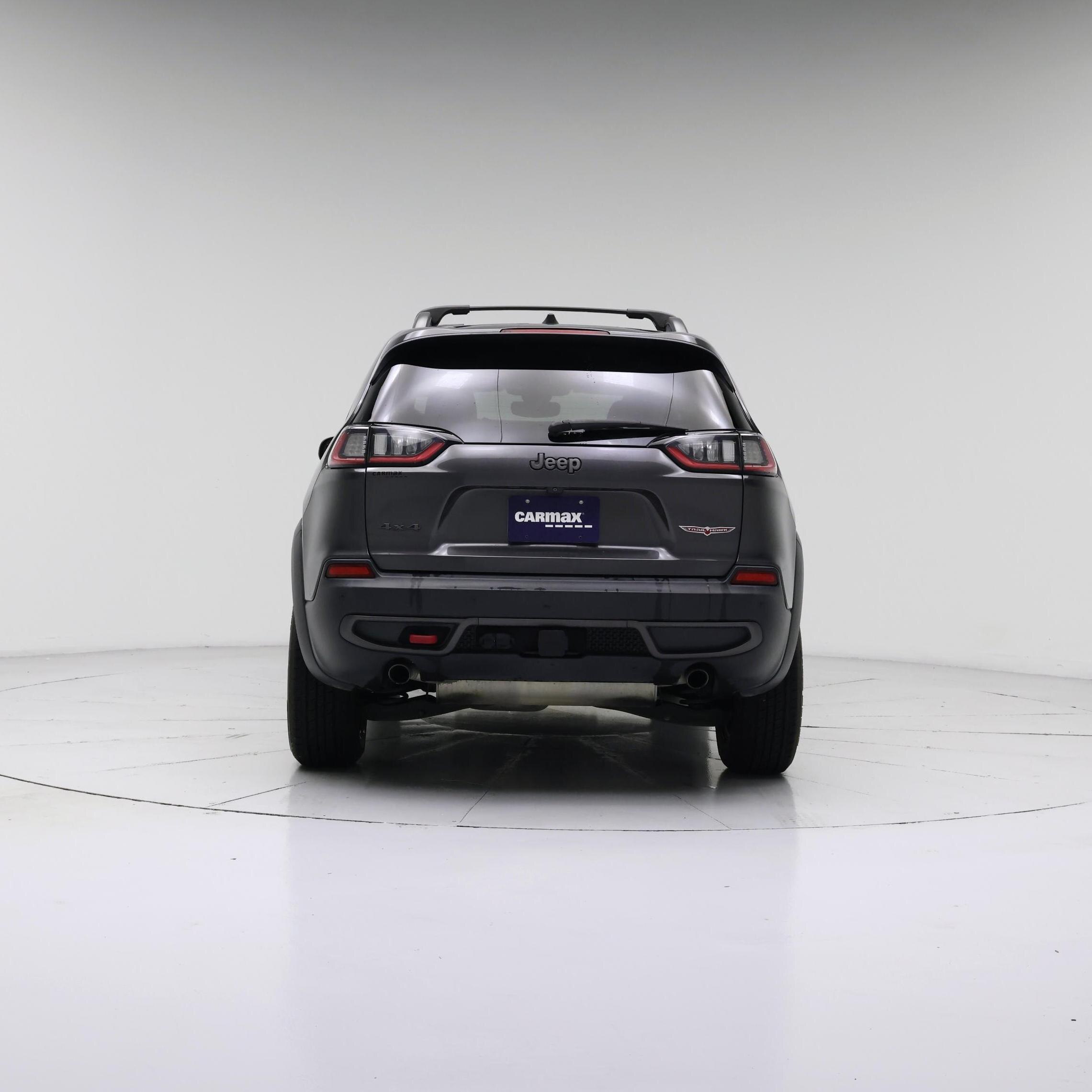 Thumbnail: 2019 Jeep Cherokee - 6