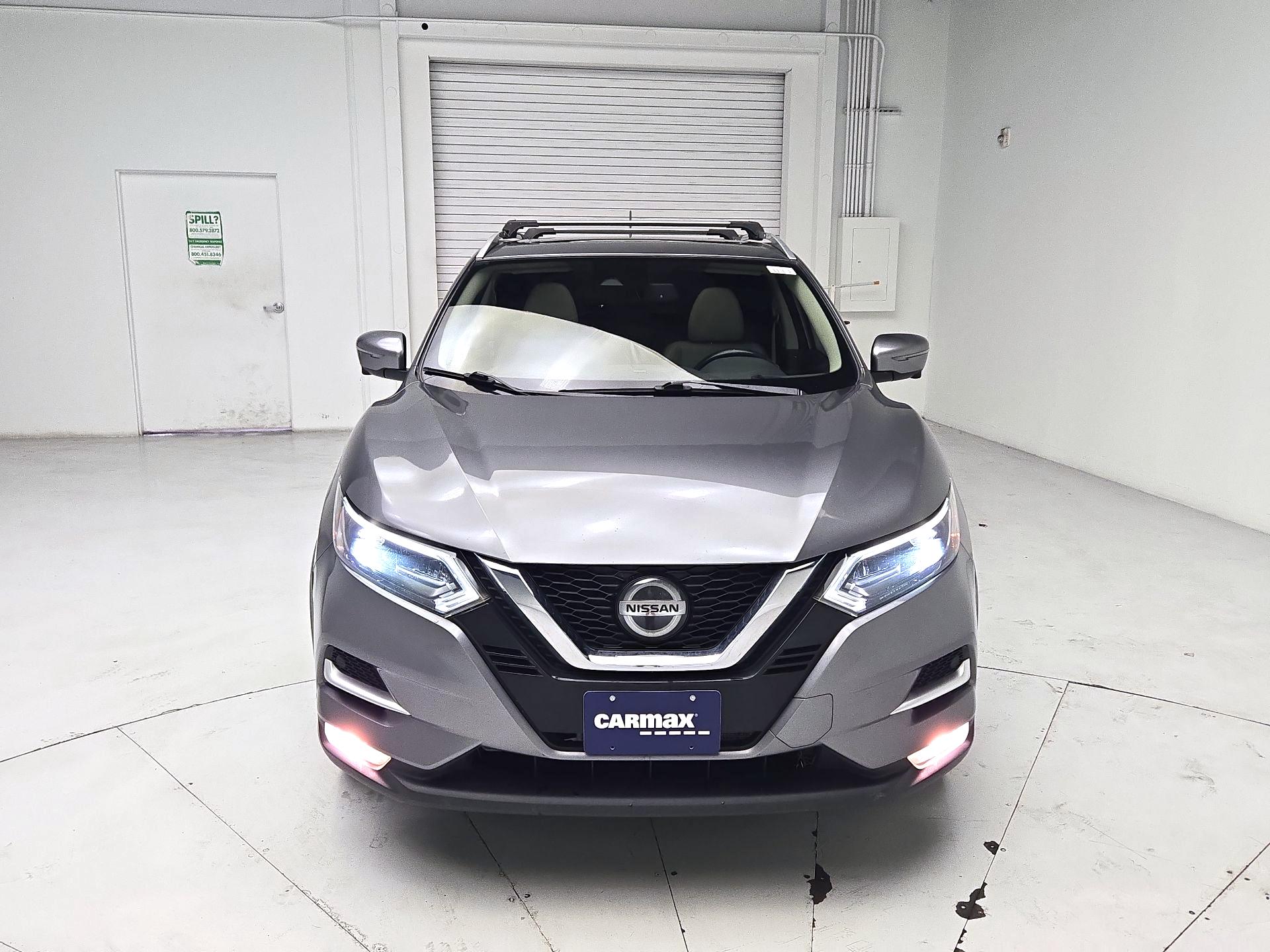 Thumbnail: 2021 Nissan Rogue Sport - 2