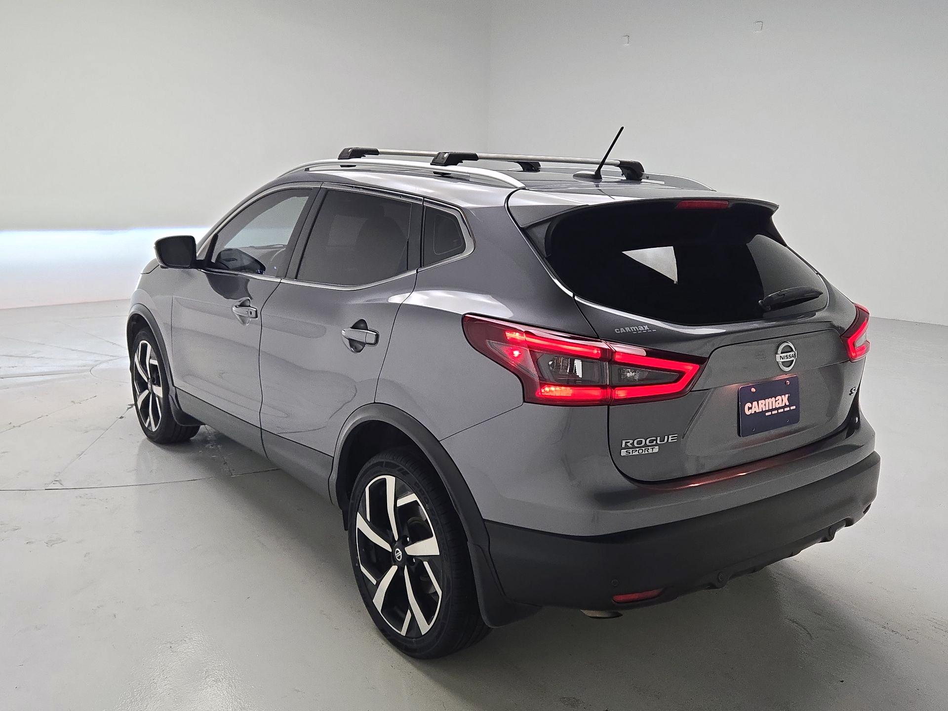 Thumbnail: 2021 Nissan Rogue Sport - 7