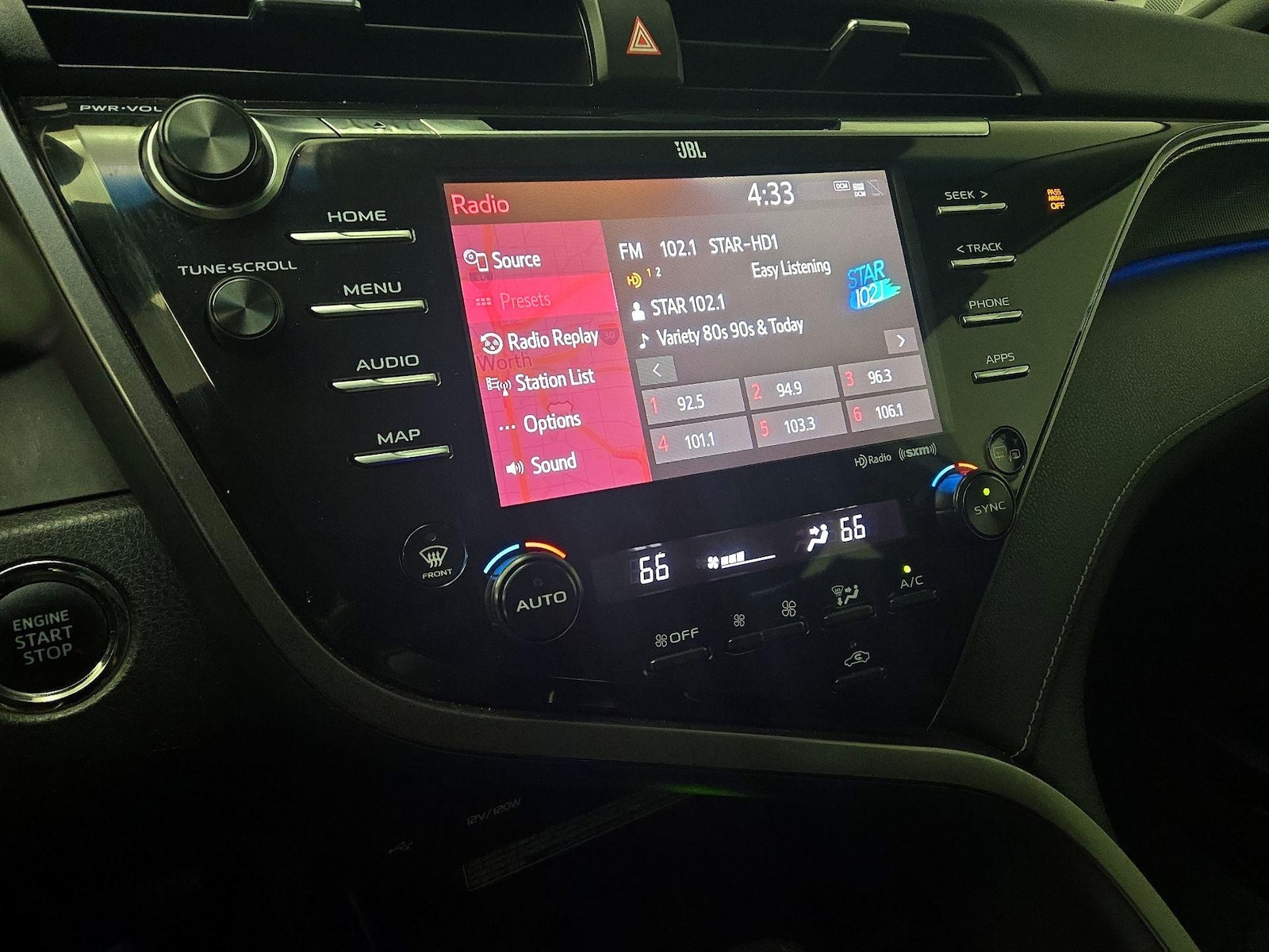 2020 Toyota Camry XSE - Photo 15