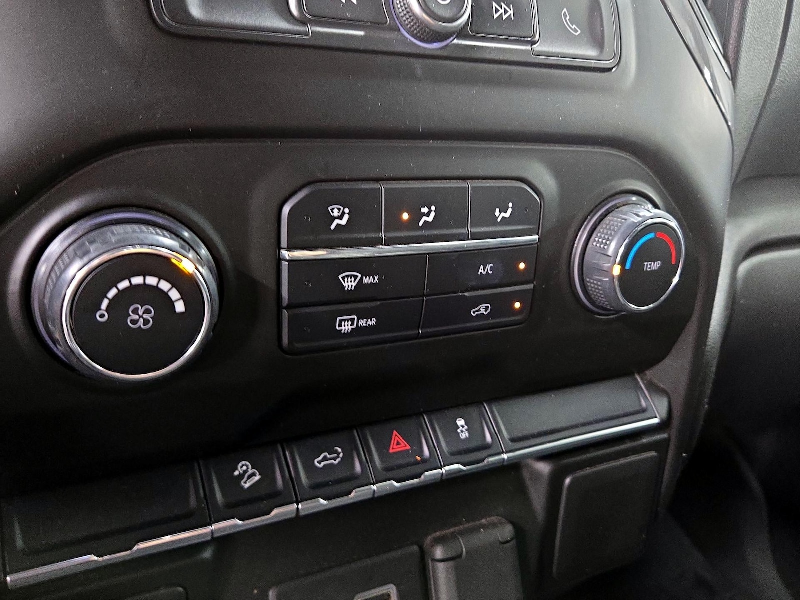 2021 Chevrolet Silverado 1500 Custom - Photo 17