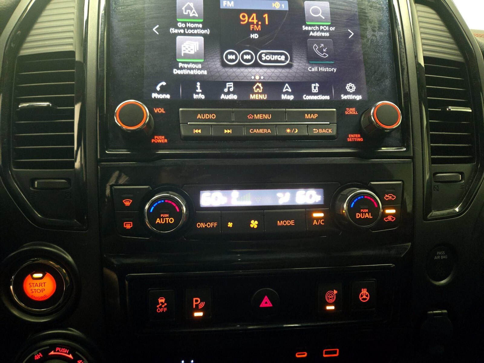 2021 Nissan Titan PRO-4X - Photo 18