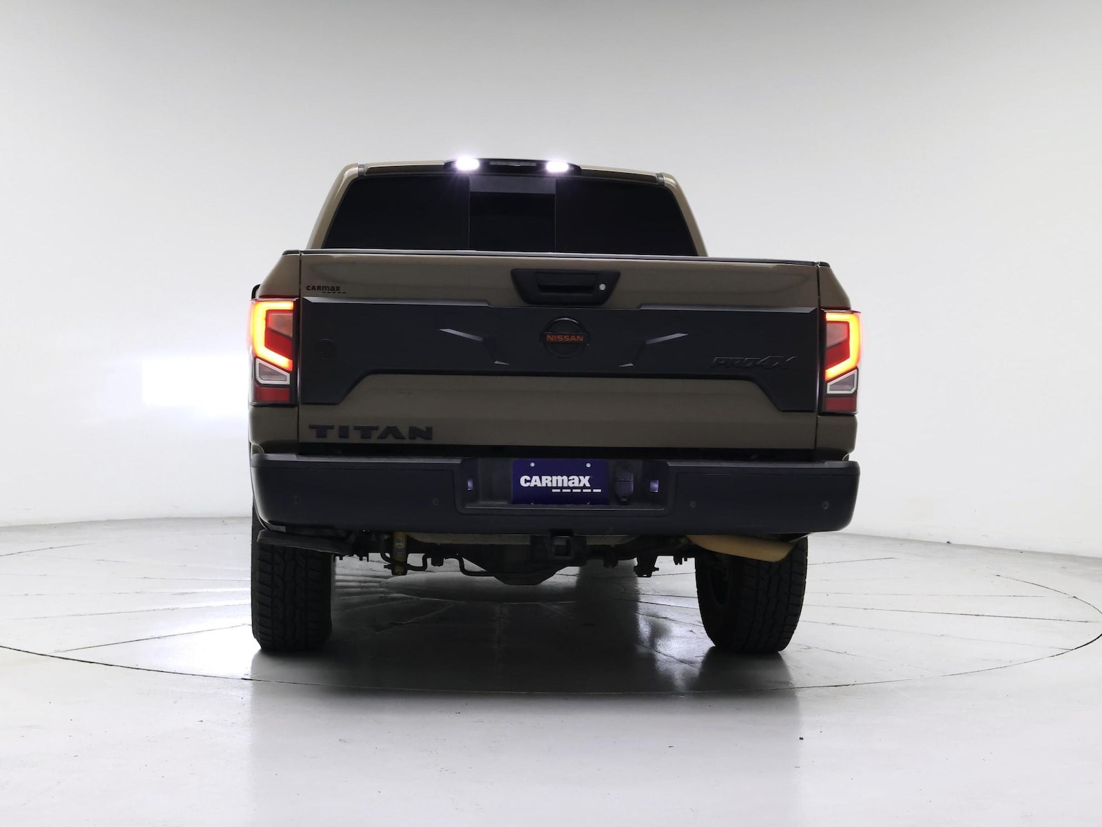 2021 Nissan Titan PRO-4X - Photo 7