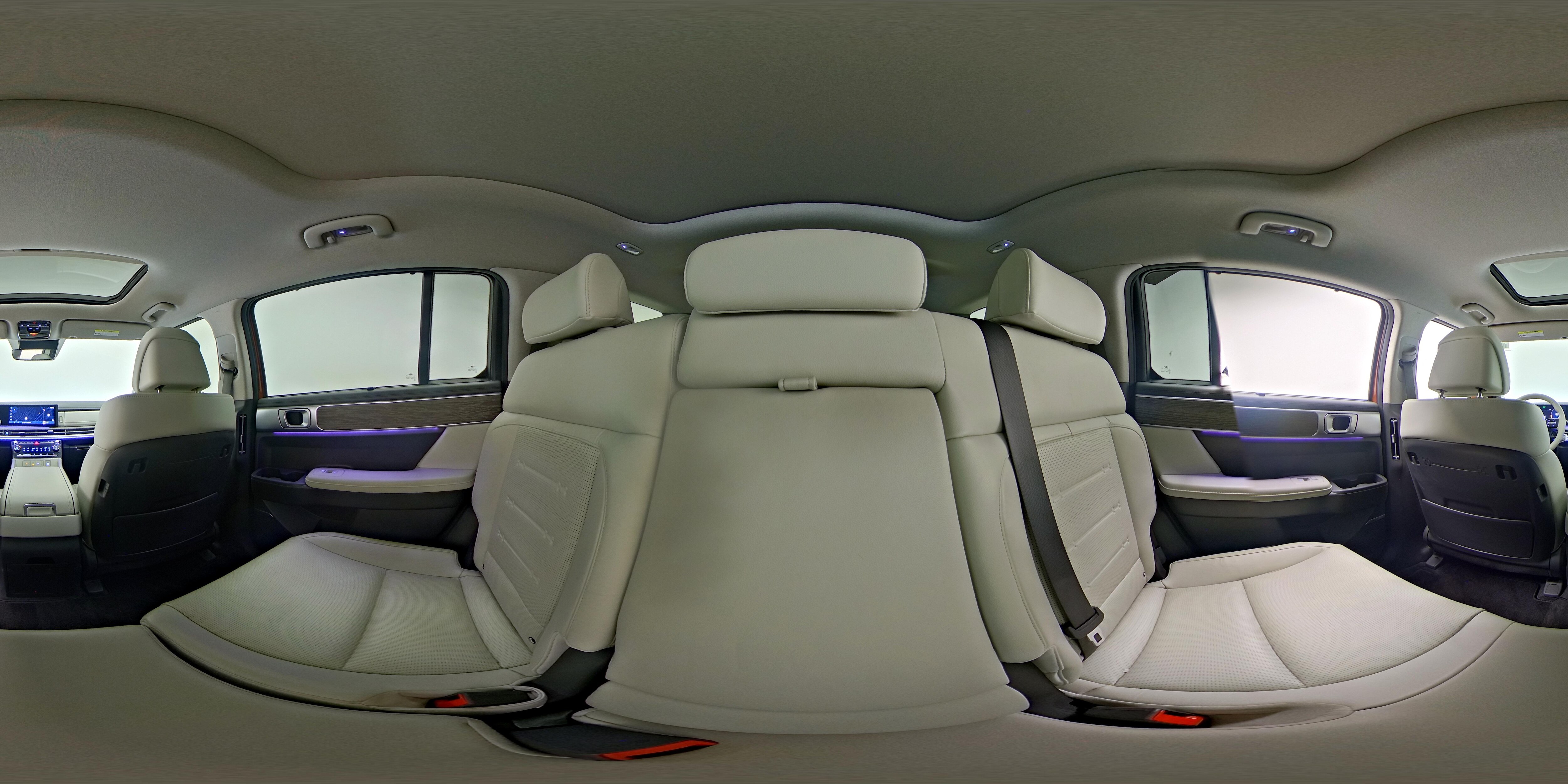 2025 Hyundai Santa Fe Limited - Photo 29