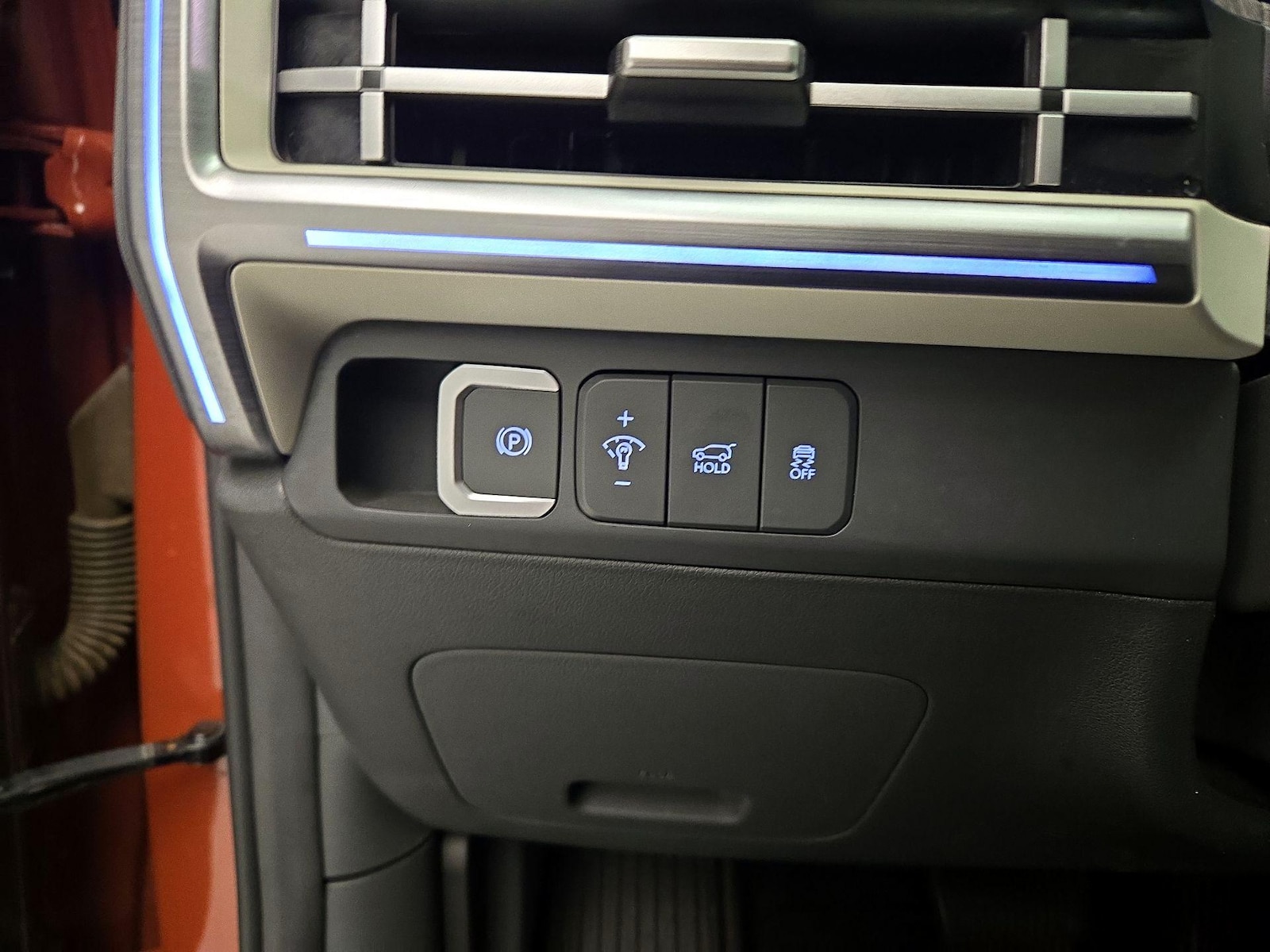 2025 Hyundai Santa Fe Limited - Photo 14