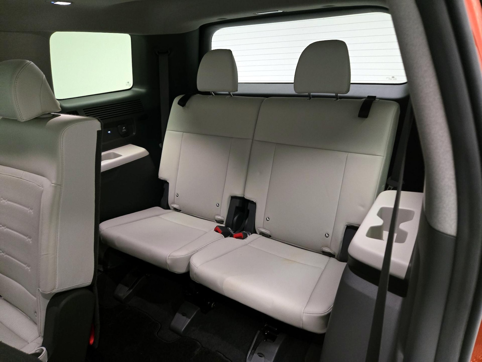 2025 Hyundai Santa Fe Limited - Photo 23