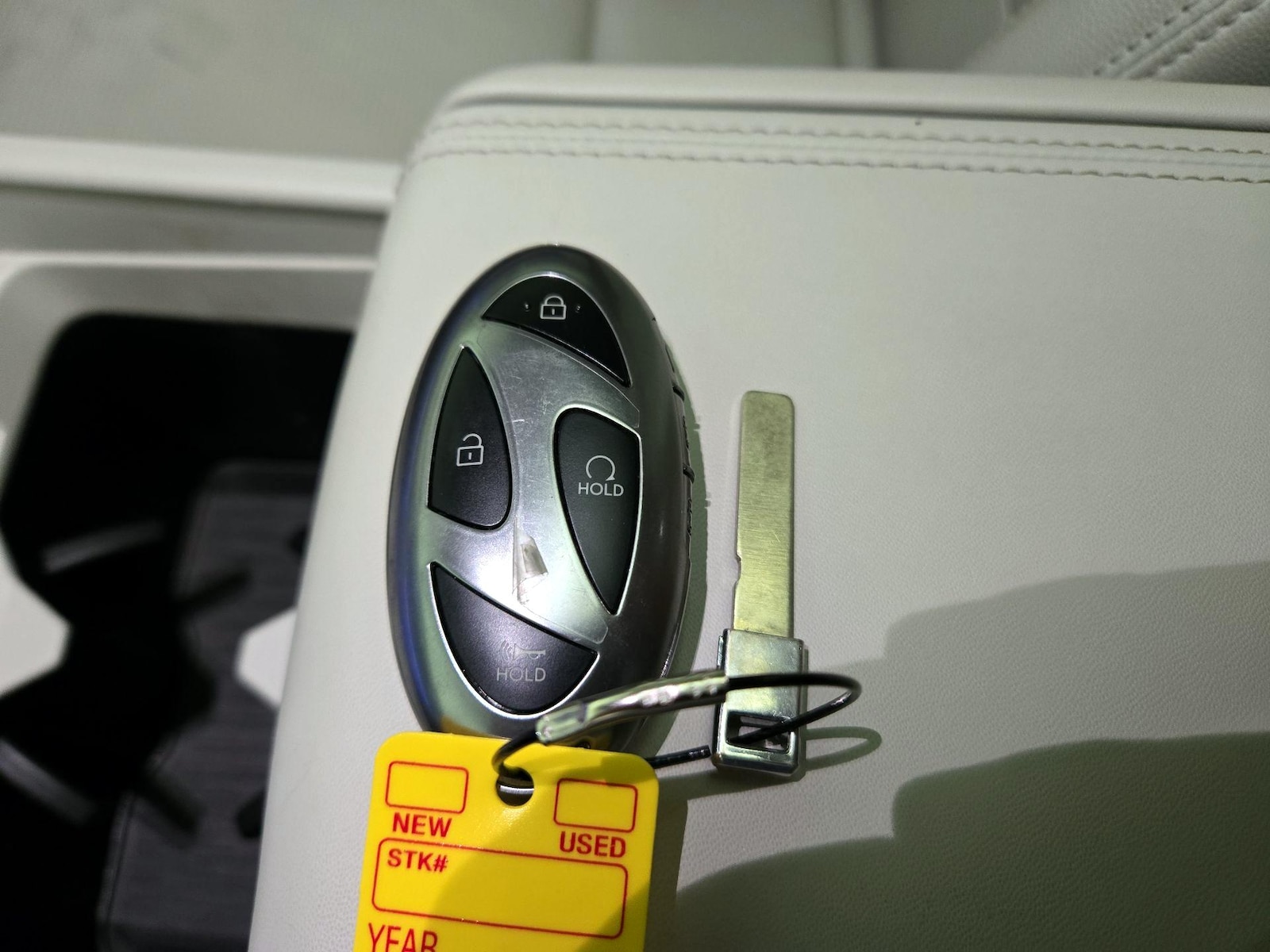 2025 Hyundai Santa Fe Limited - Photo 27