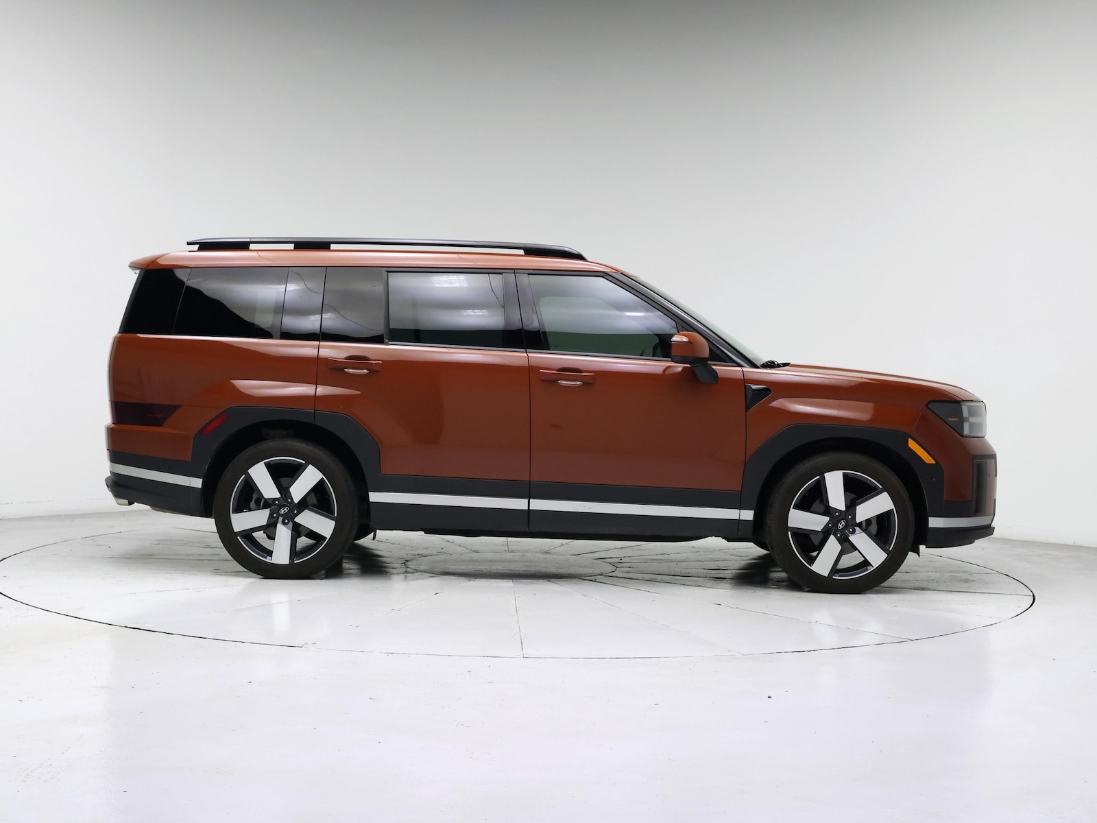 2025 Hyundai Santa Fe Limited - Photo 8