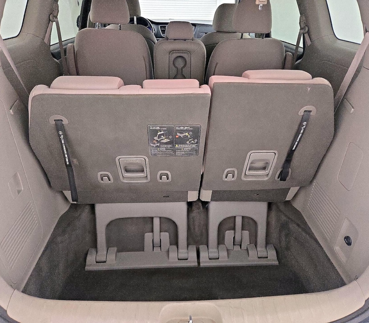Trunk/Cargo (Seats Up)