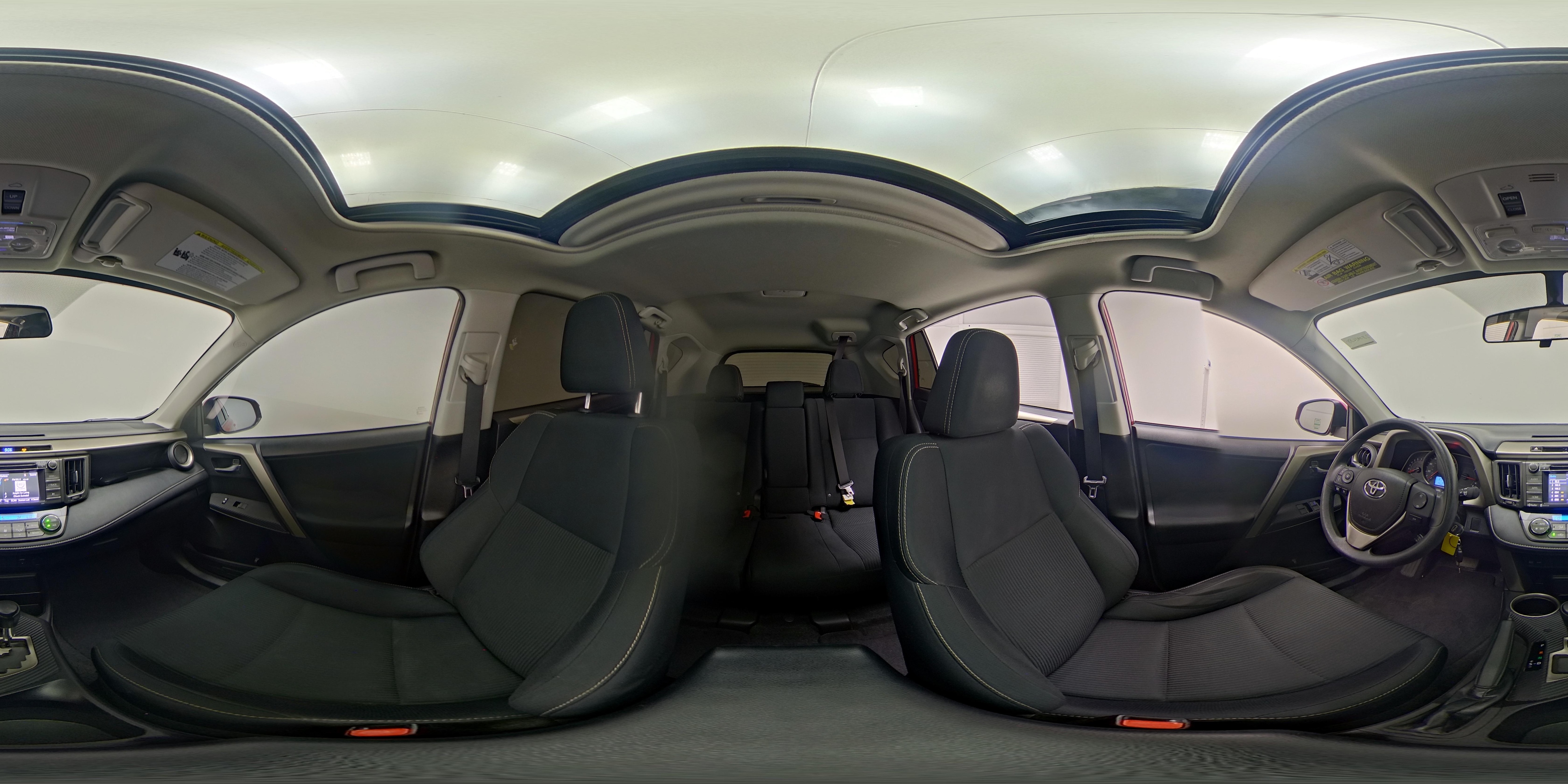 2015 Toyota RAV4 XLE - Photo 25