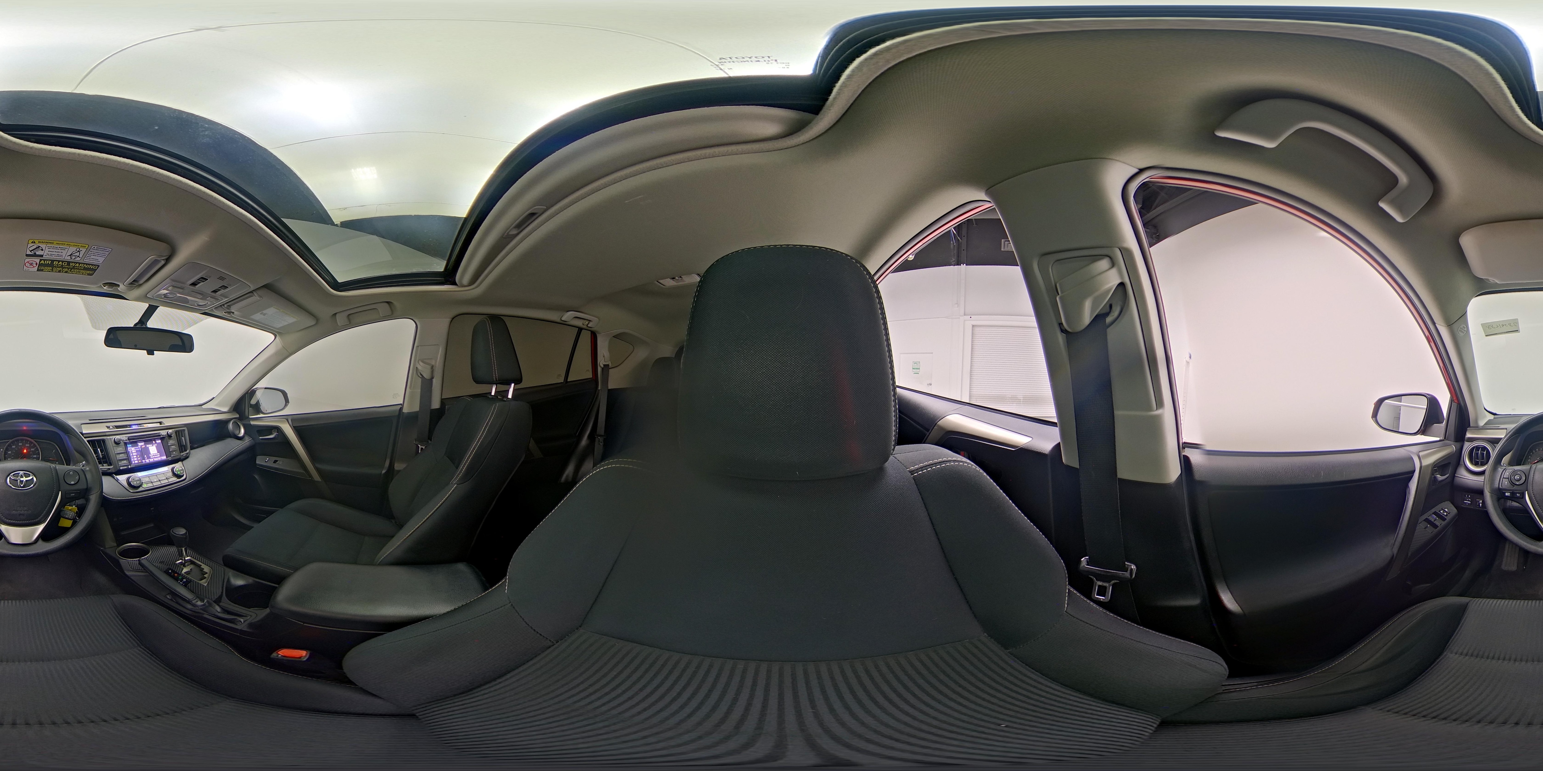 2015 Toyota RAV4 XLE - Photo 27