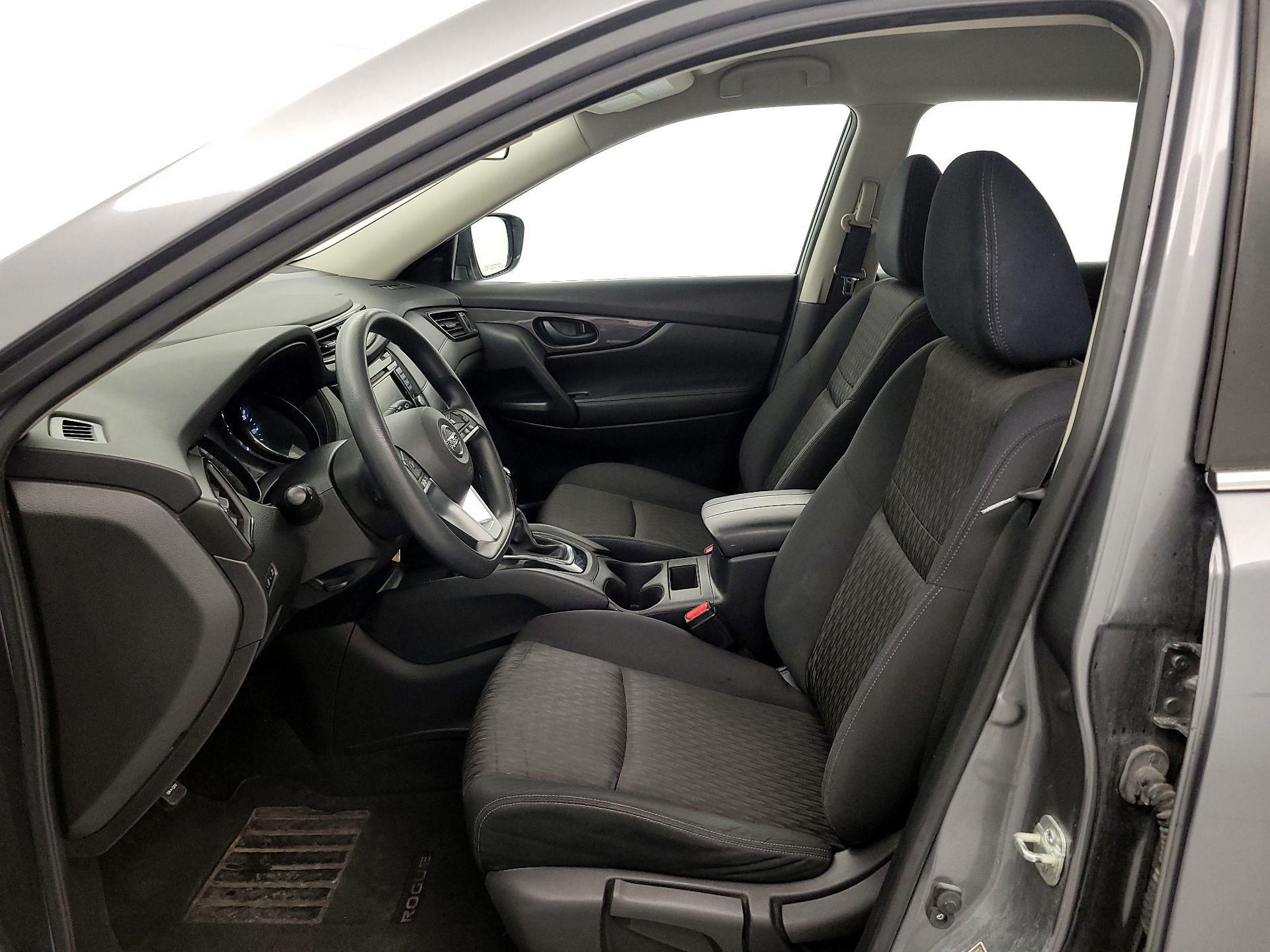 Thumbnail: 2020 Nissan Rogue - 11