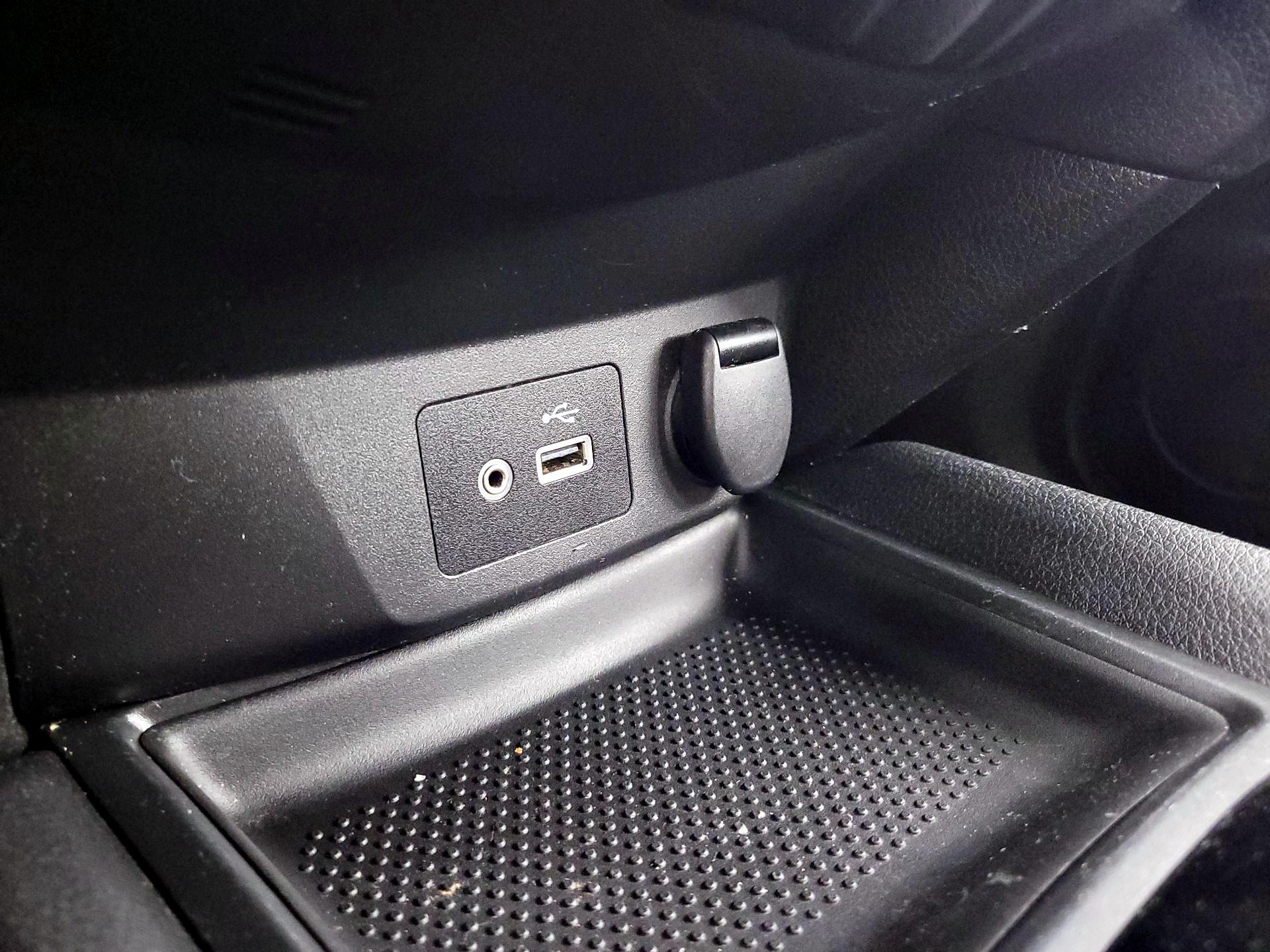 Thumbnail: 2020 Nissan Rogue - 18