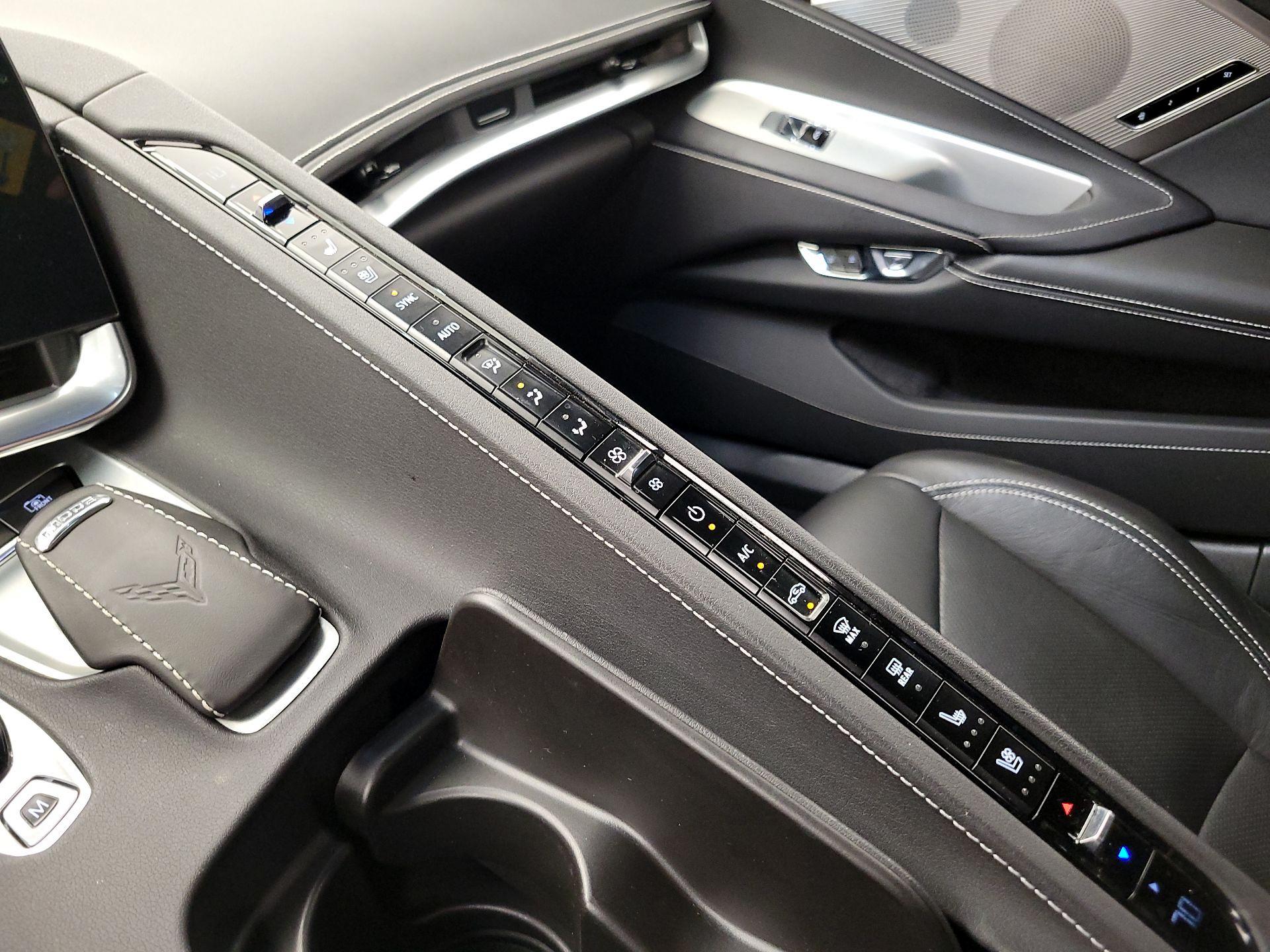 Thumbnail: 2021 Chevrolet Corvette - 17