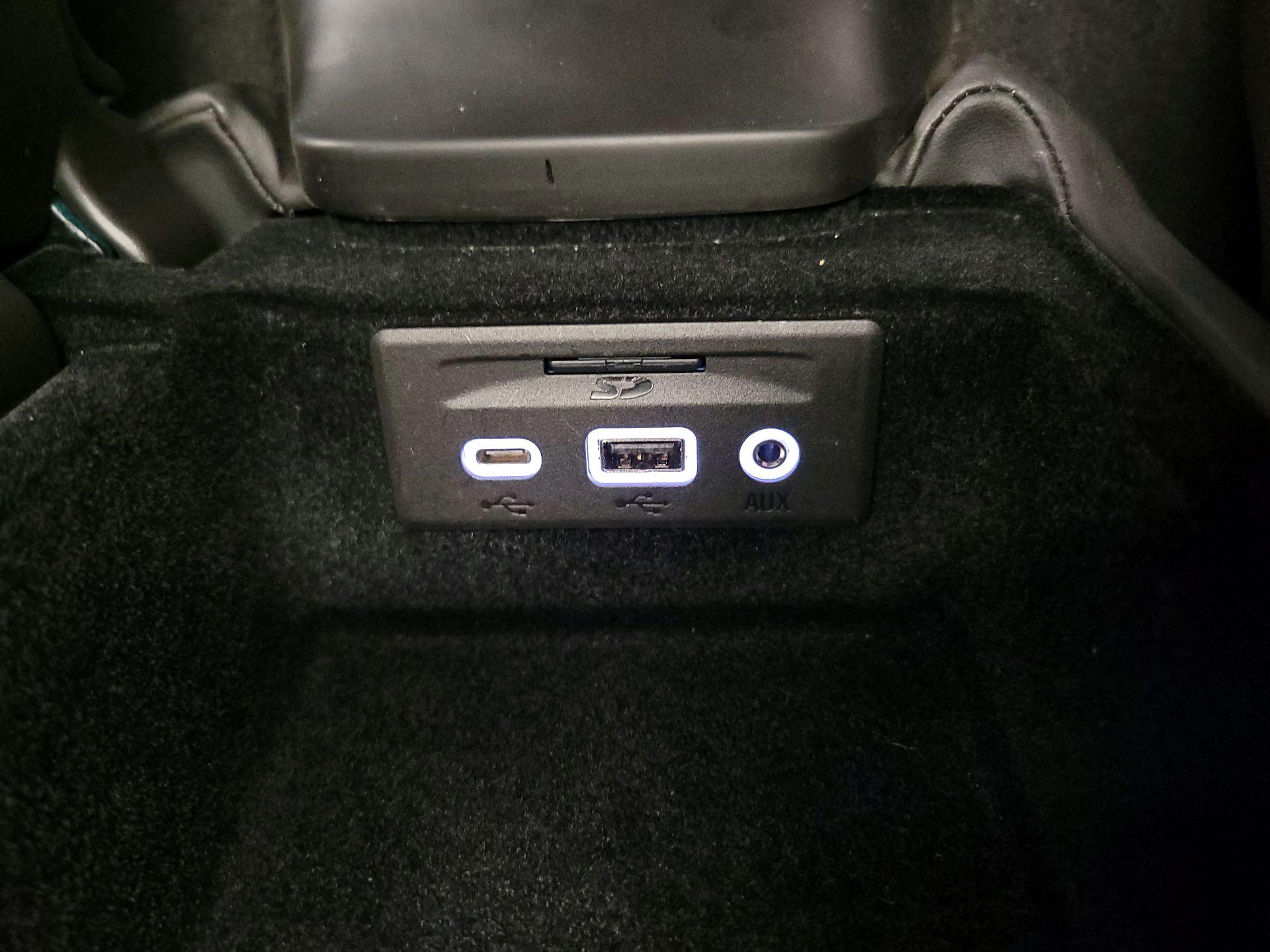 Thumbnail: 2021 Chevrolet Corvette - 19