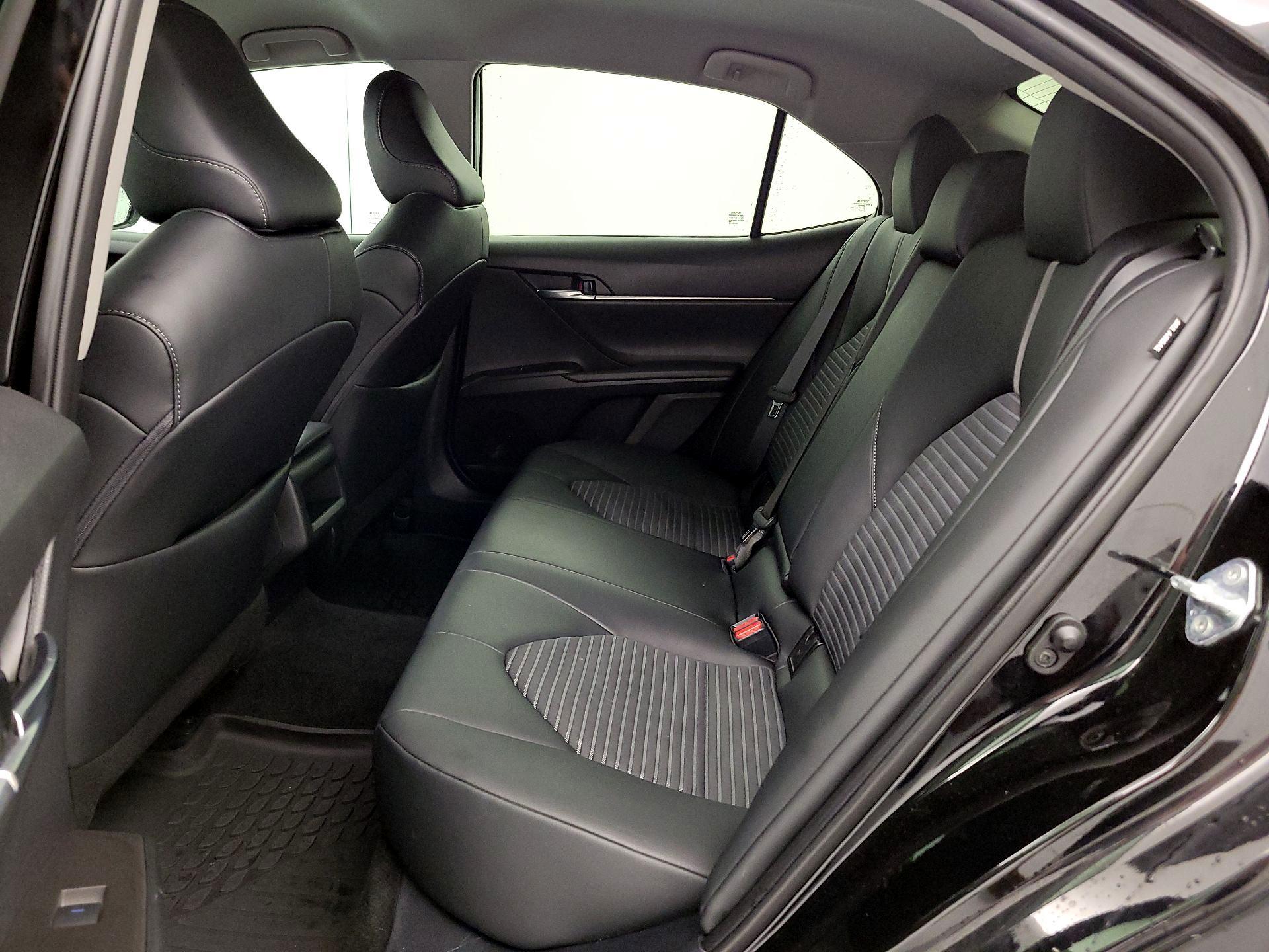 Thumbnail: 2022 Toyota Camry - 19