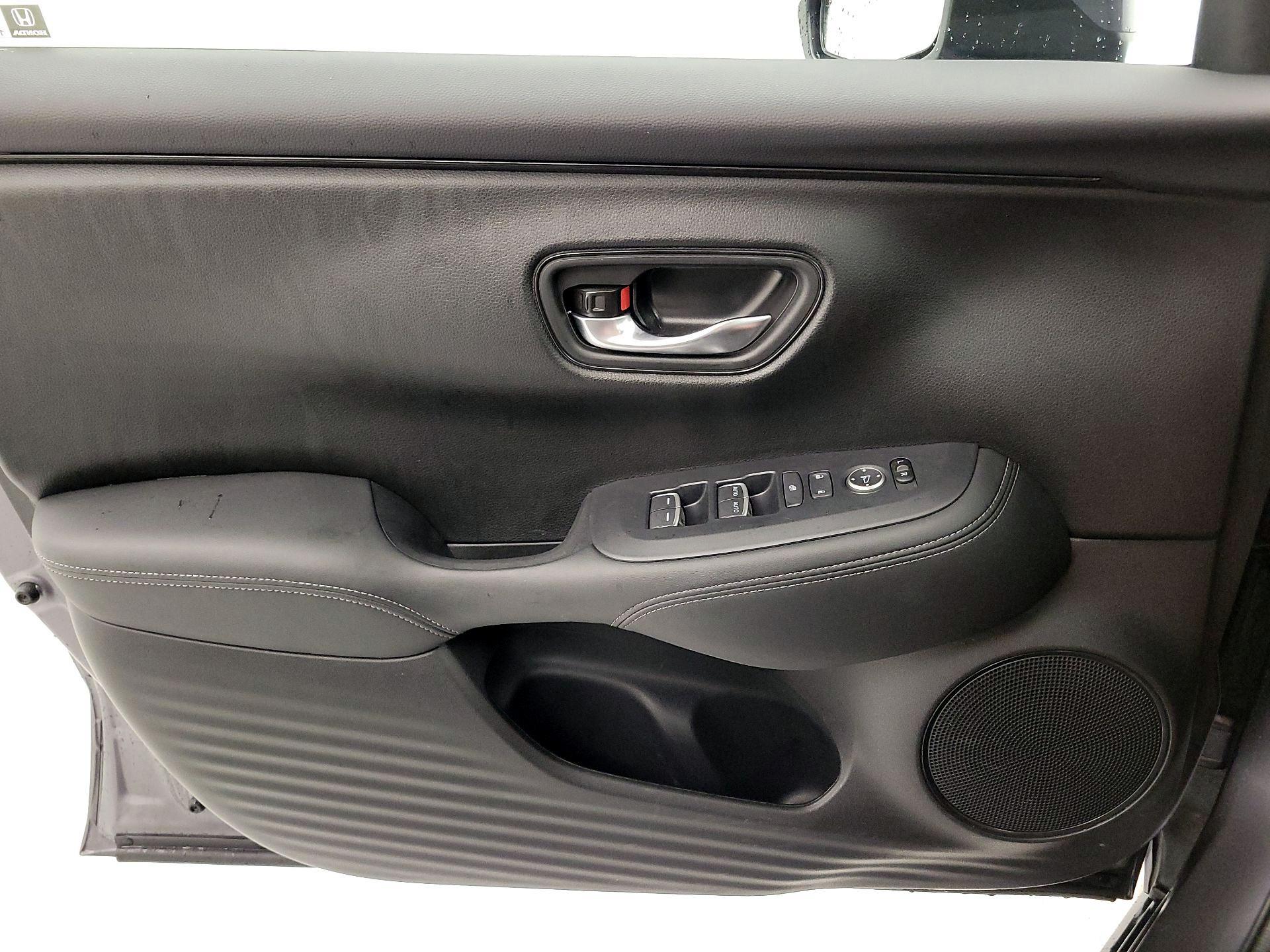 Thumbnail: 2025 Honda HR-V - 12