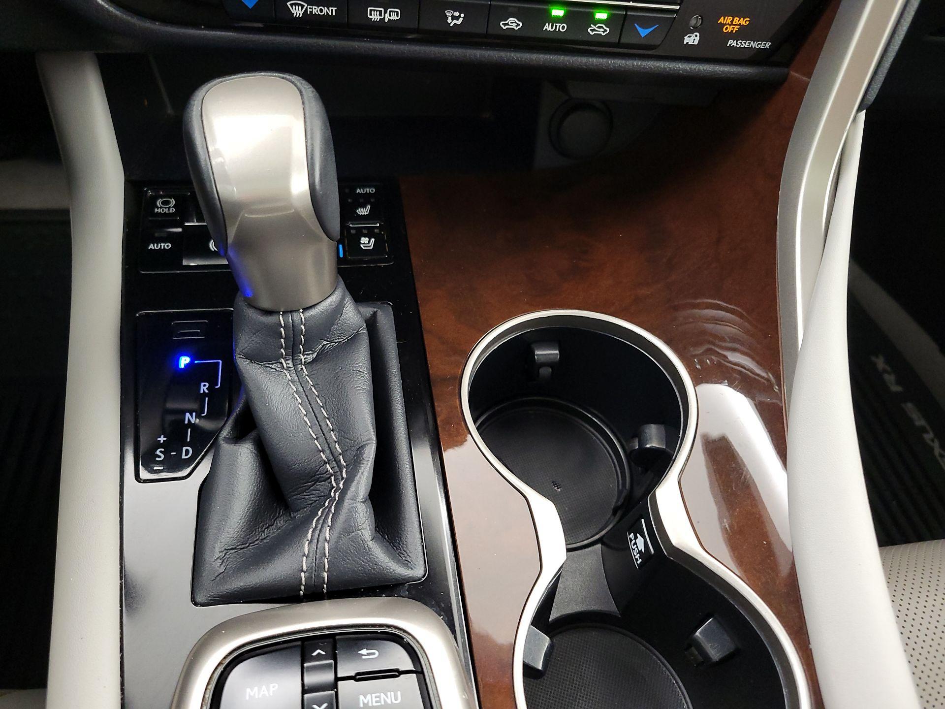 Thumbnail: 2016 Lexus RX - 18