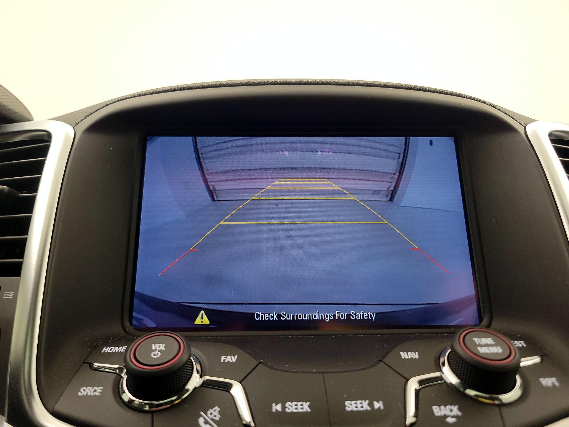 Thumbnail: 2017 Chevrolet  - 14