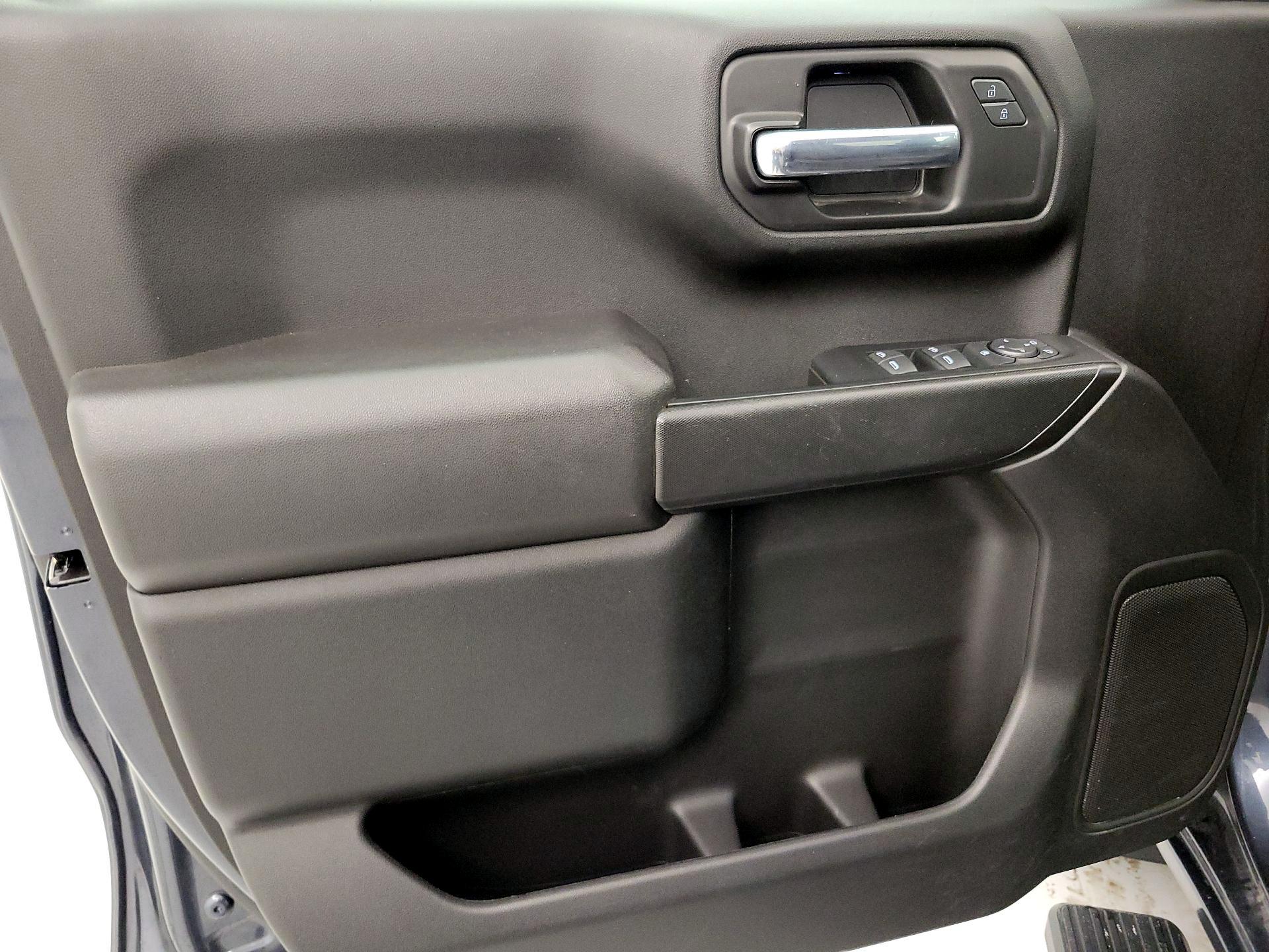 Thumbnail: 2022 Chevrolet Silverado 1500 - 12