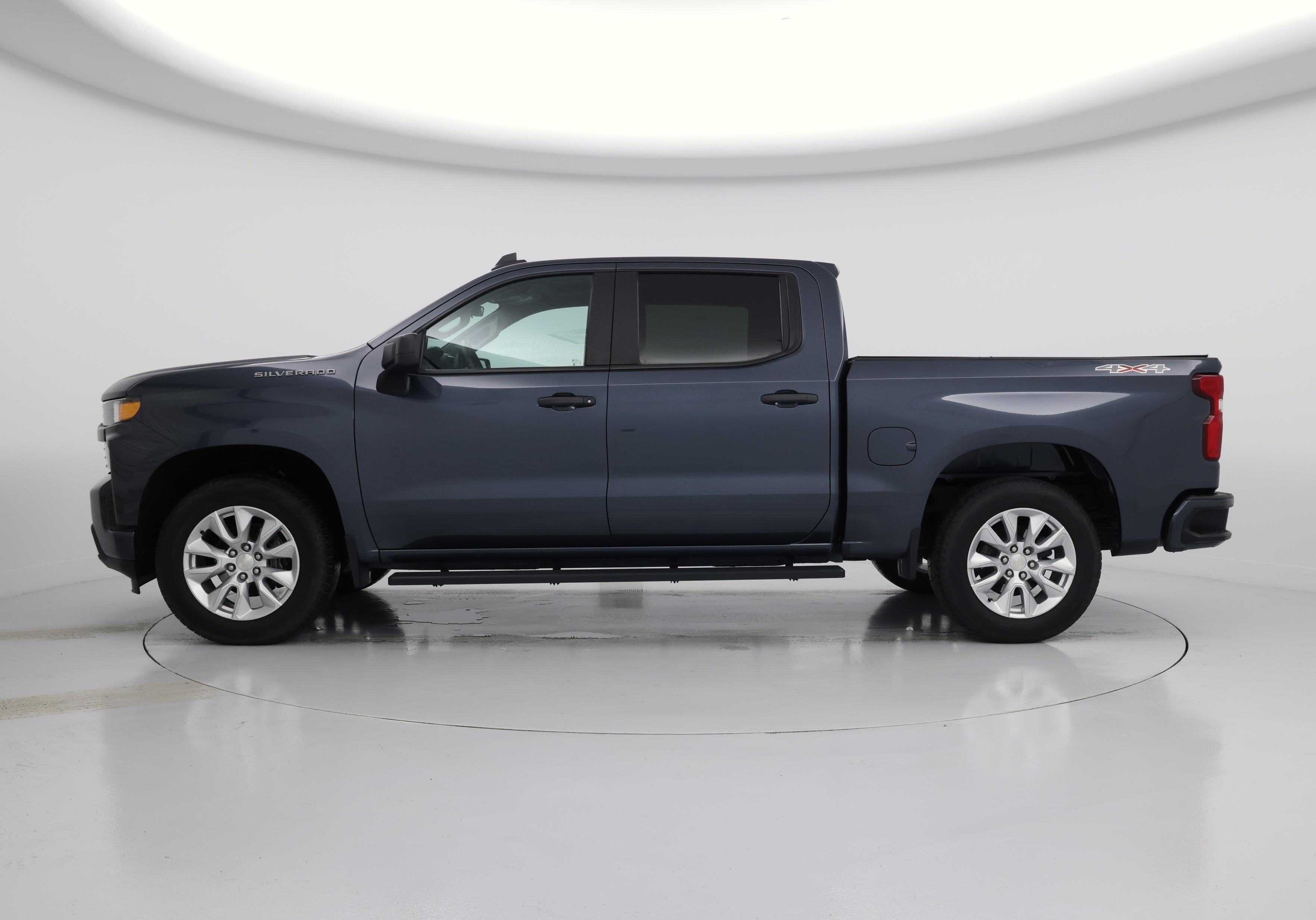 Thumbnail: 2022 Chevrolet Silverado 1500 - 3