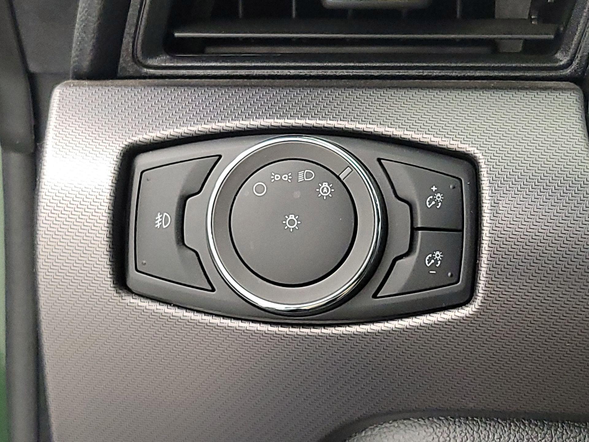 Thumbnail: 2022 Ford Mustang - 13