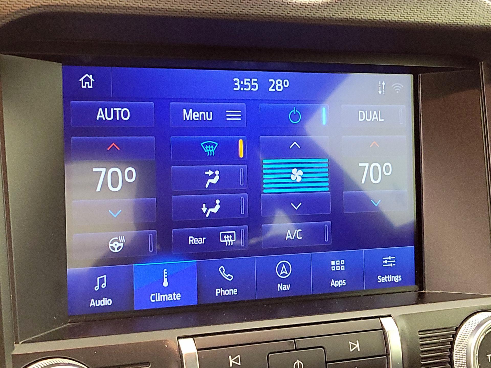 Thumbnail: 2022 Ford Mustang - 17