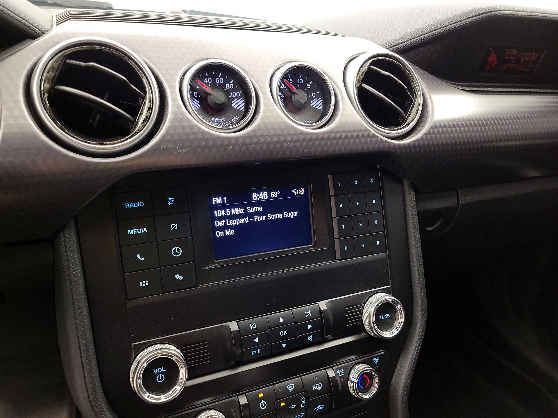 Thumbnail: 2019 Ford Mustang - 15