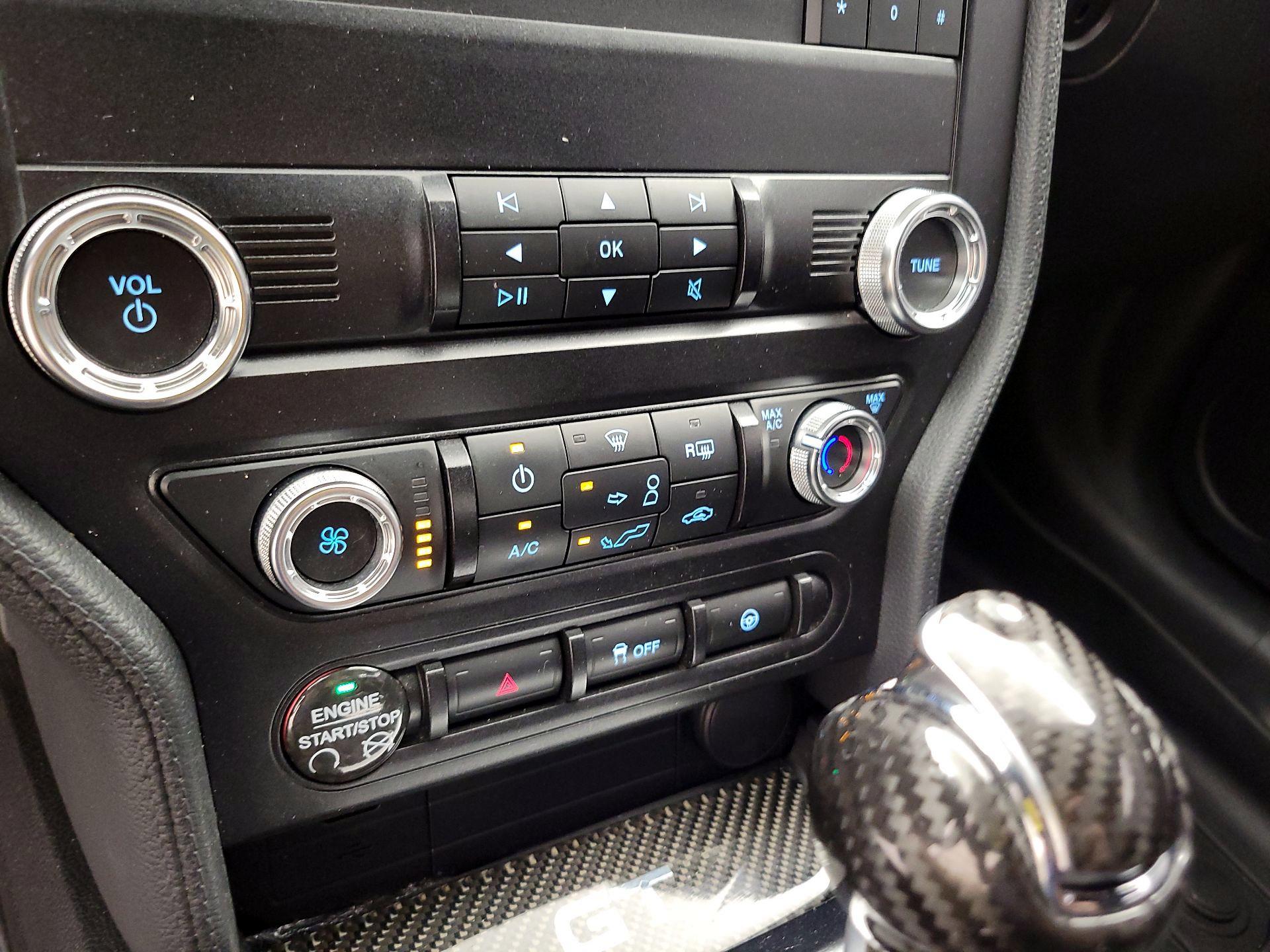 Thumbnail: 2019 Ford Mustang - 16