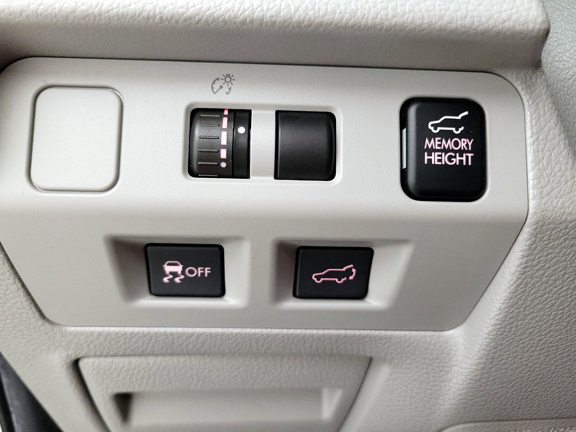 Thumbnail: 2014 Subaru Forester - 13