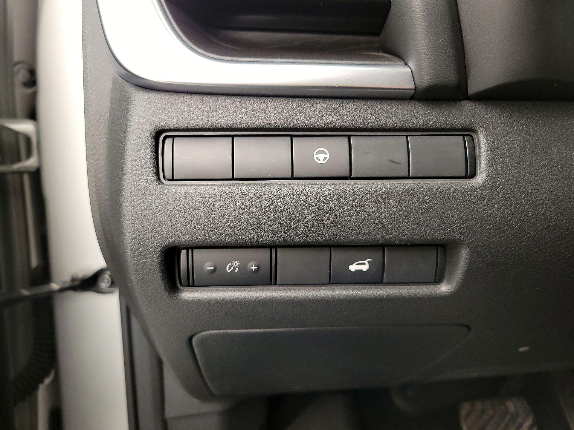 Thumbnail: 2021 Nissan Rogue - 13