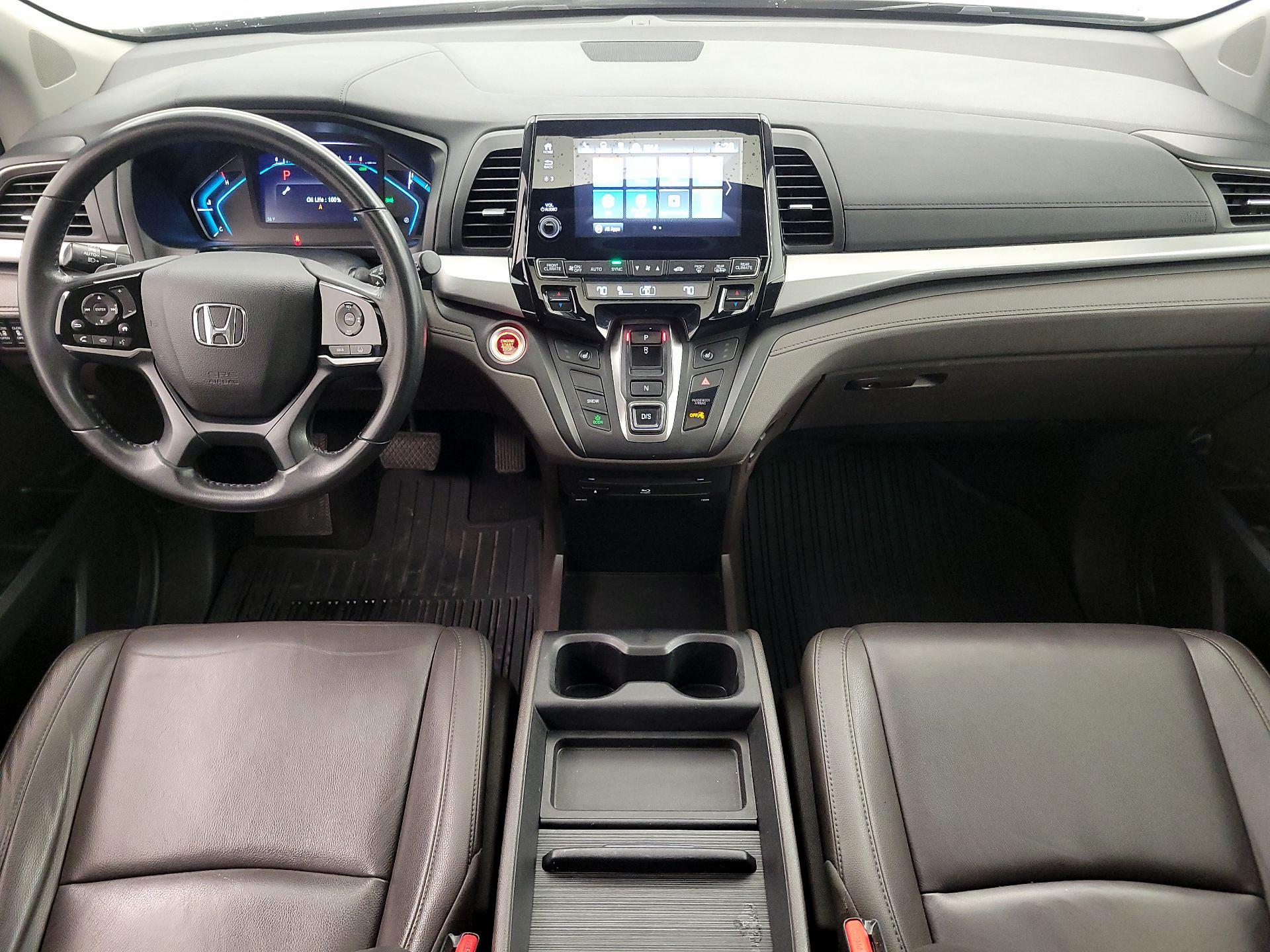 Thumbnail: 2018 Honda Odyssey - 9