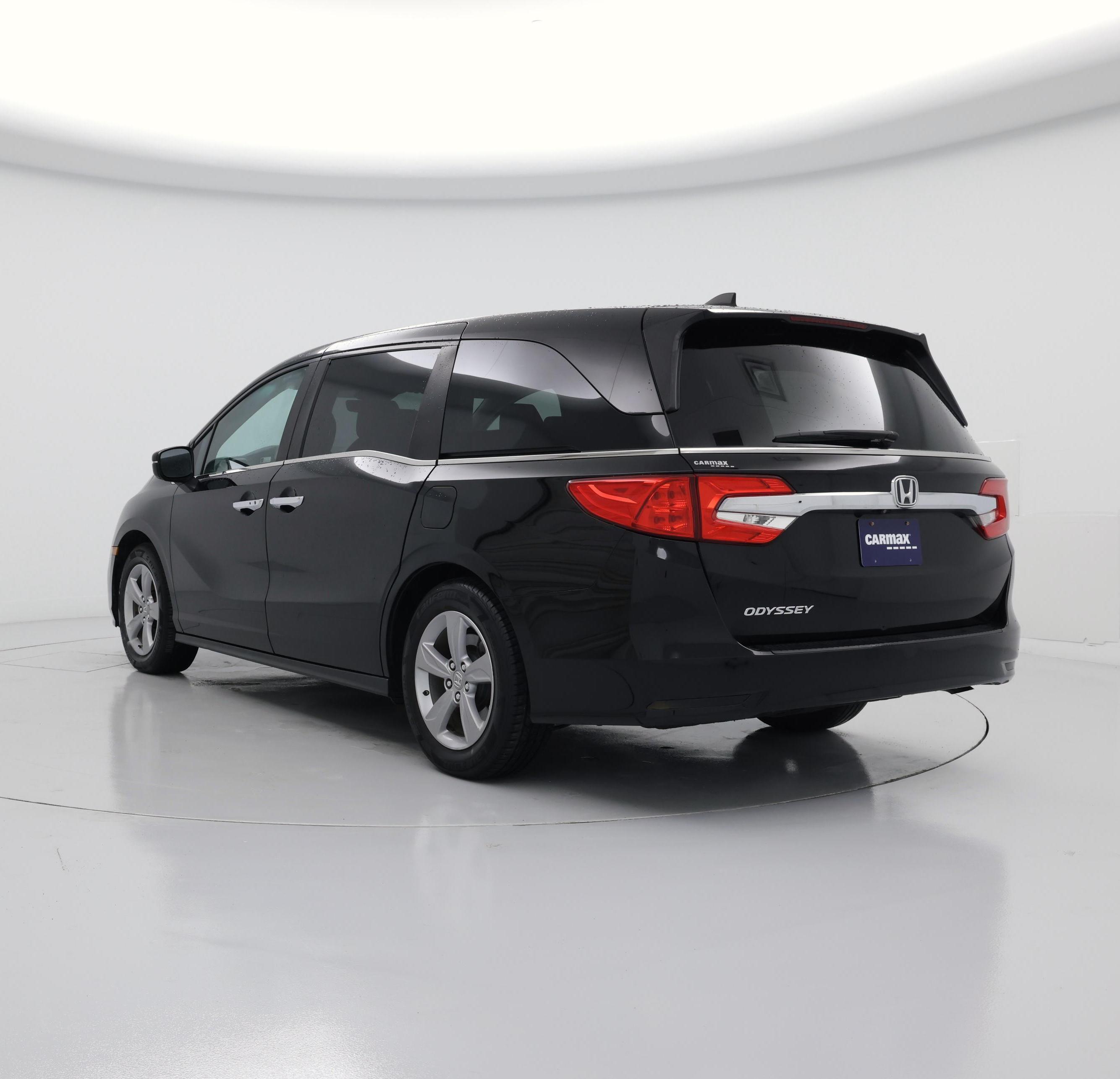 Thumbnail: 2018 Honda Odyssey - 2