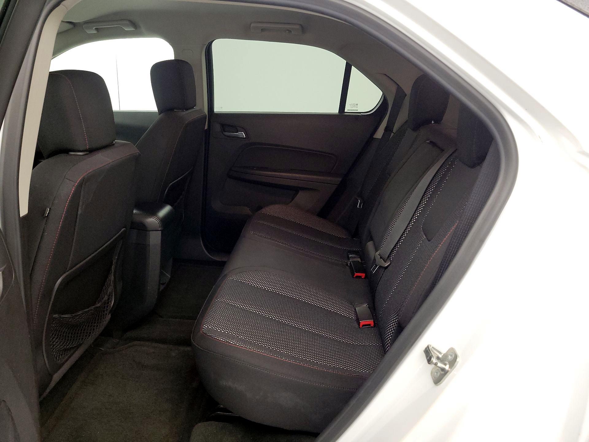 Thumbnail: 2017 Chevrolet Equinox - 18