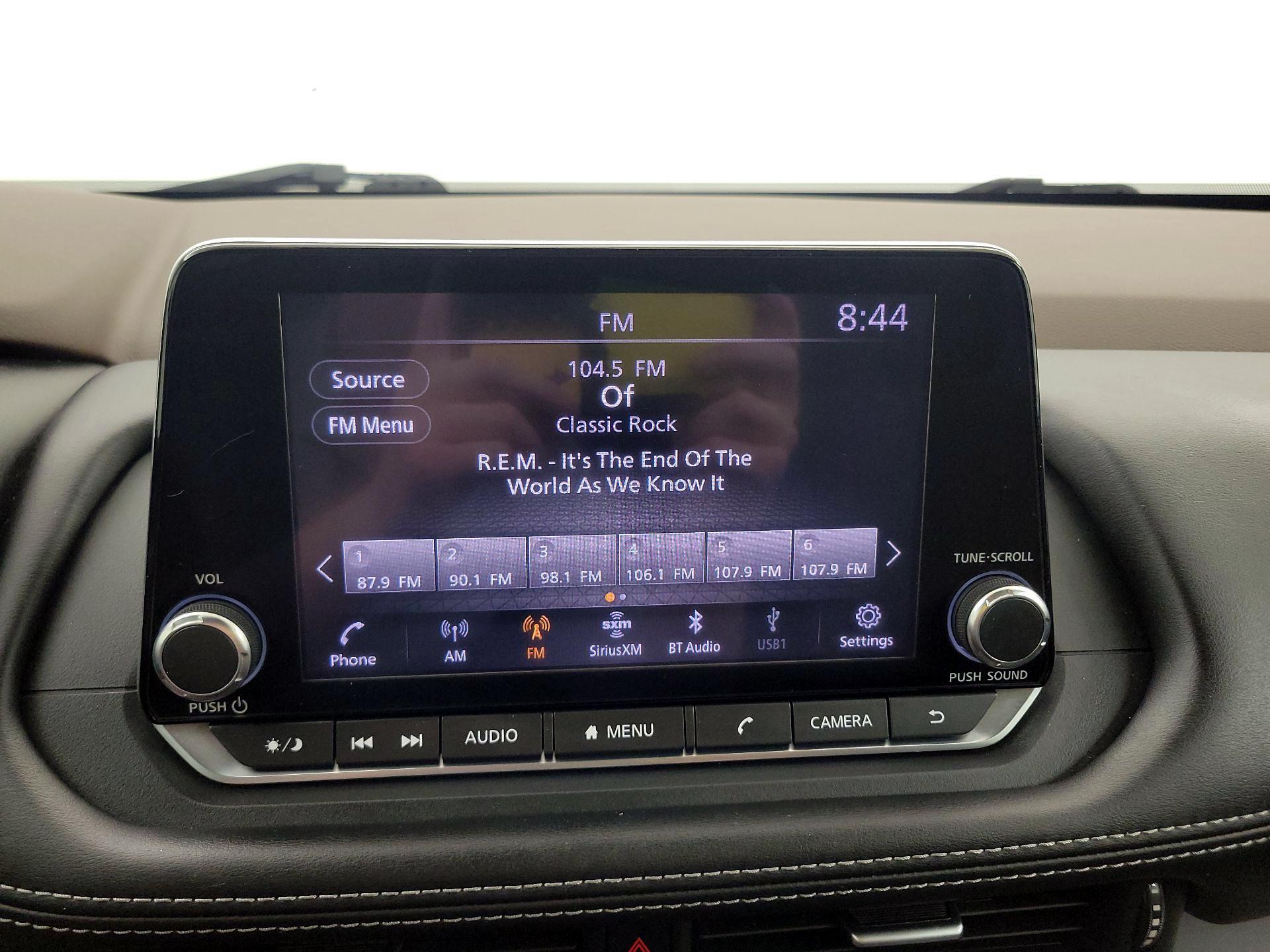 Thumbnail: 2022 Nissan Rogue - 15