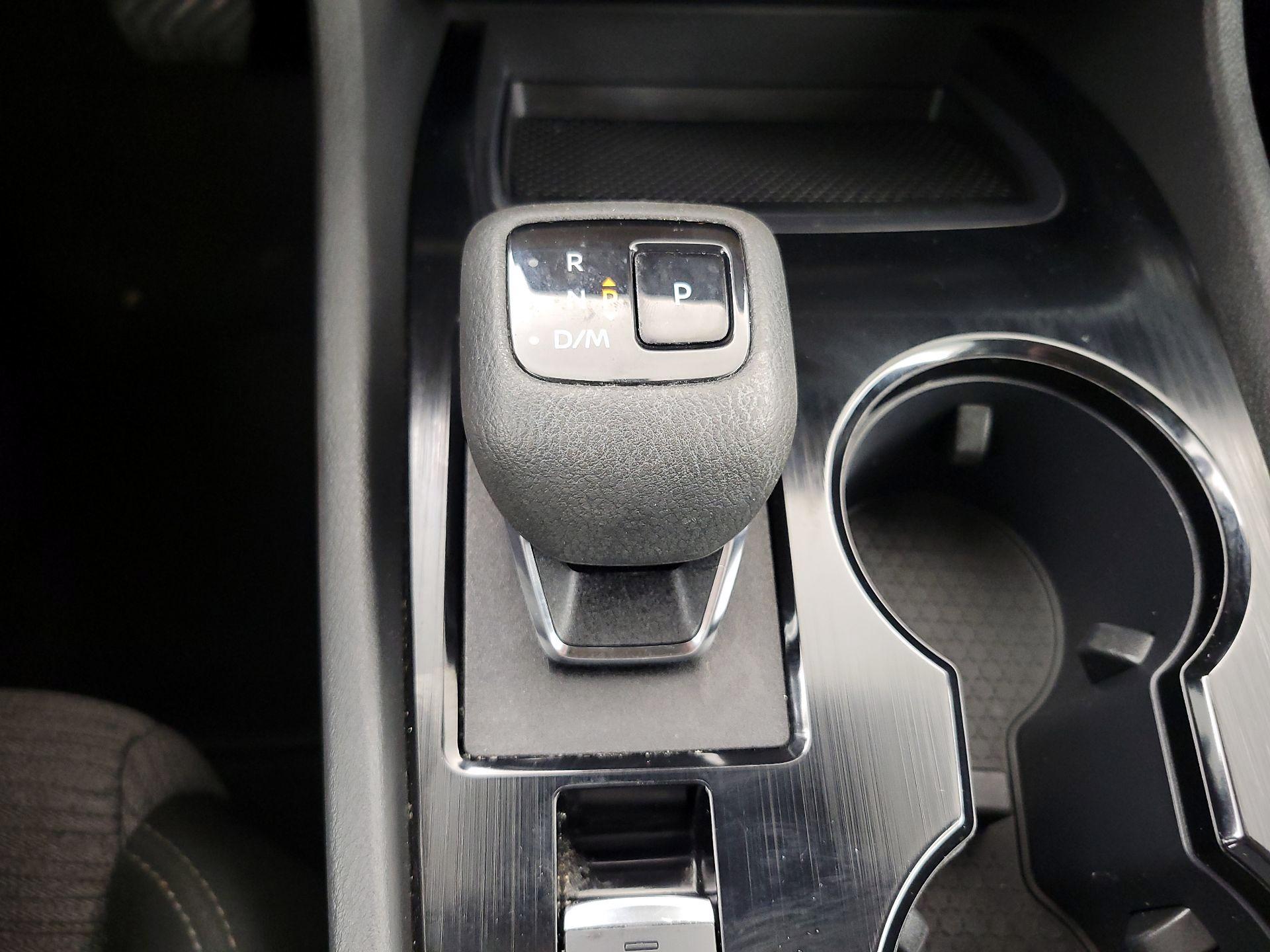 Thumbnail: 2022 Nissan Rogue - 17