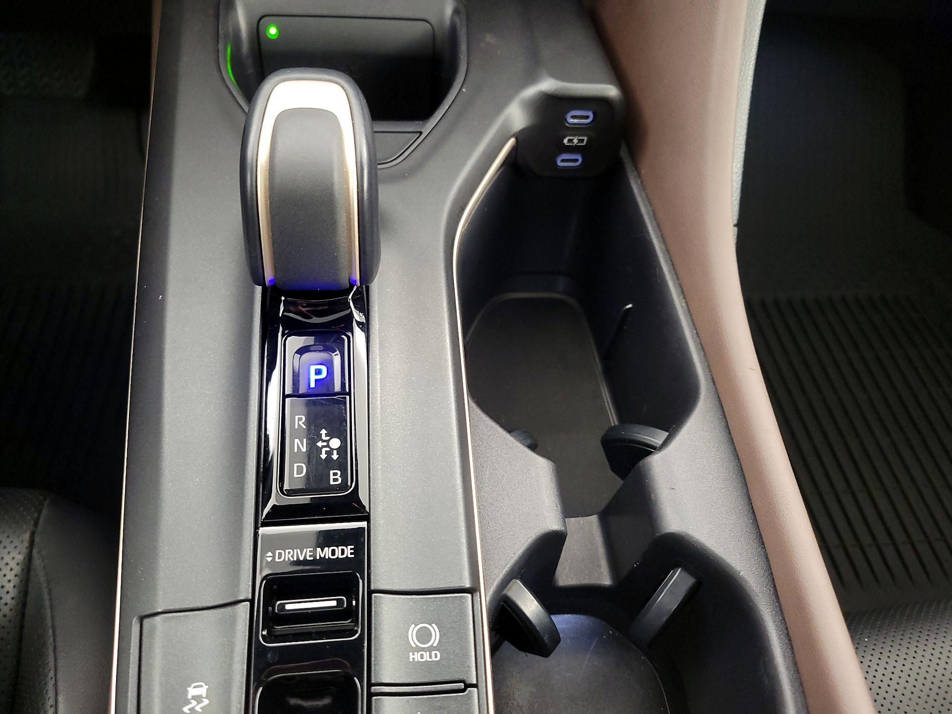 Thumbnail: 2023 Toyota Crown - 17