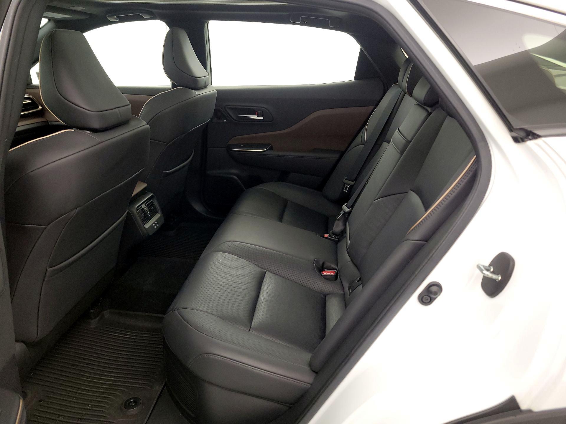 Thumbnail: 2023 Toyota Crown - 20