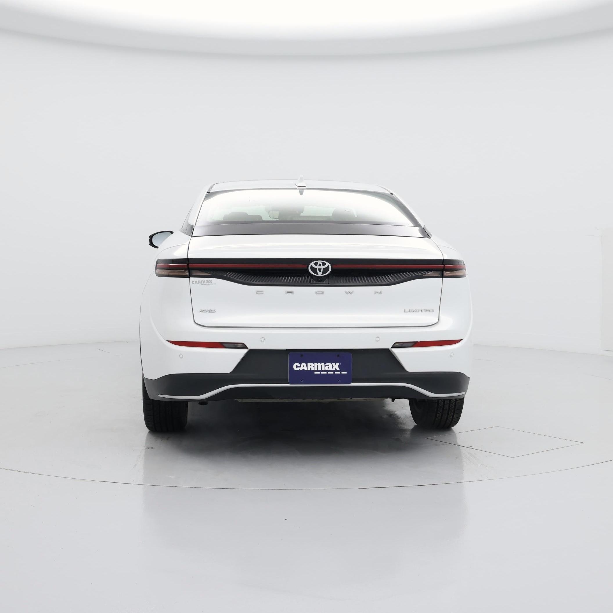 Thumbnail: 2023 Toyota Crown - 6