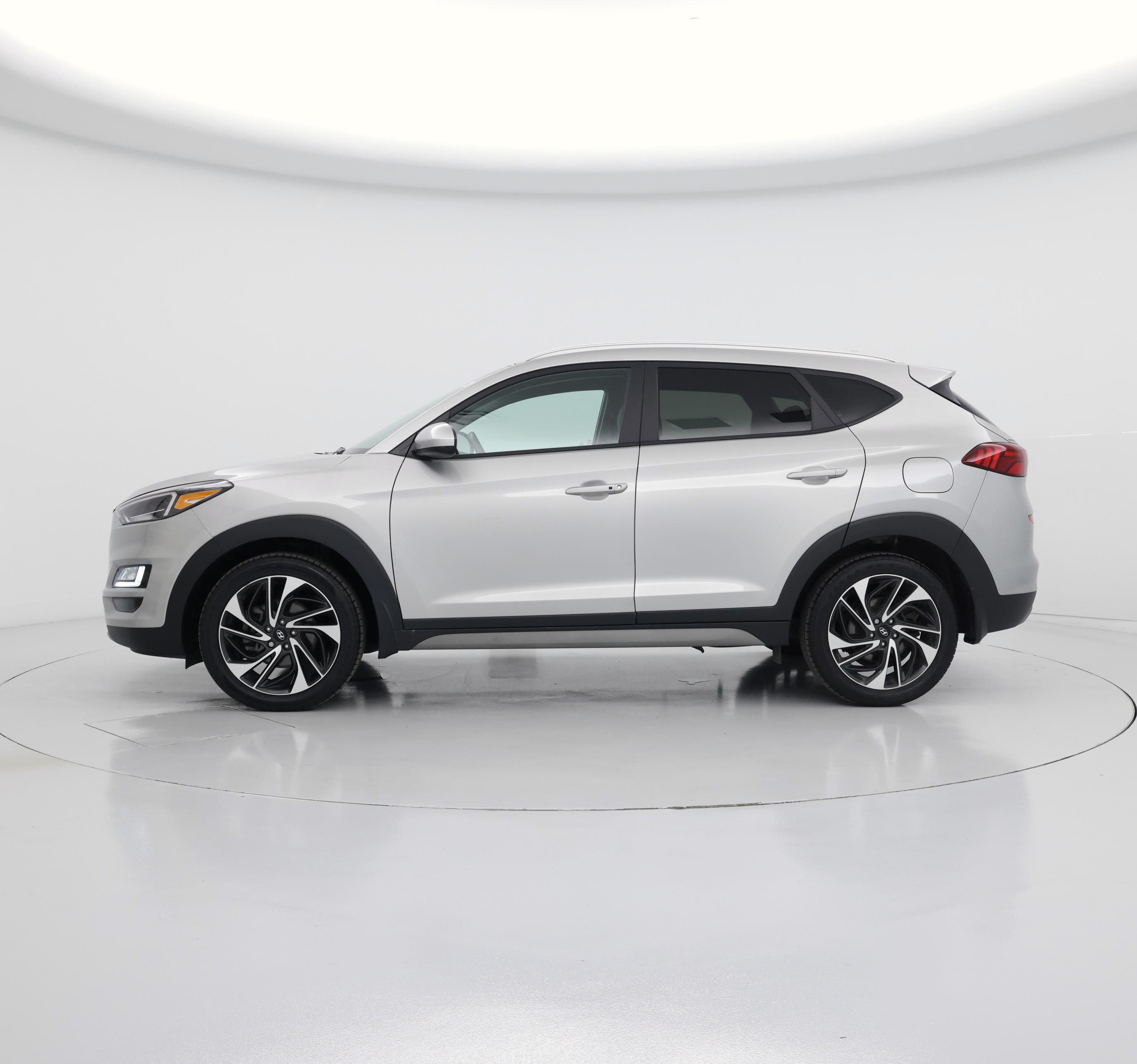 Thumbnail: 2021 Hyundai Tucson - 3
