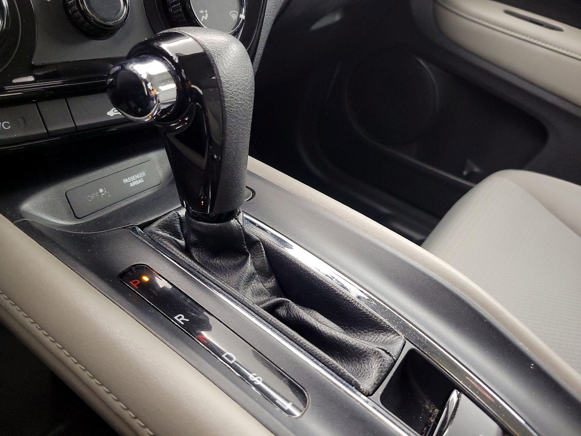 Thumbnail: 2020 Honda HR-V - 17