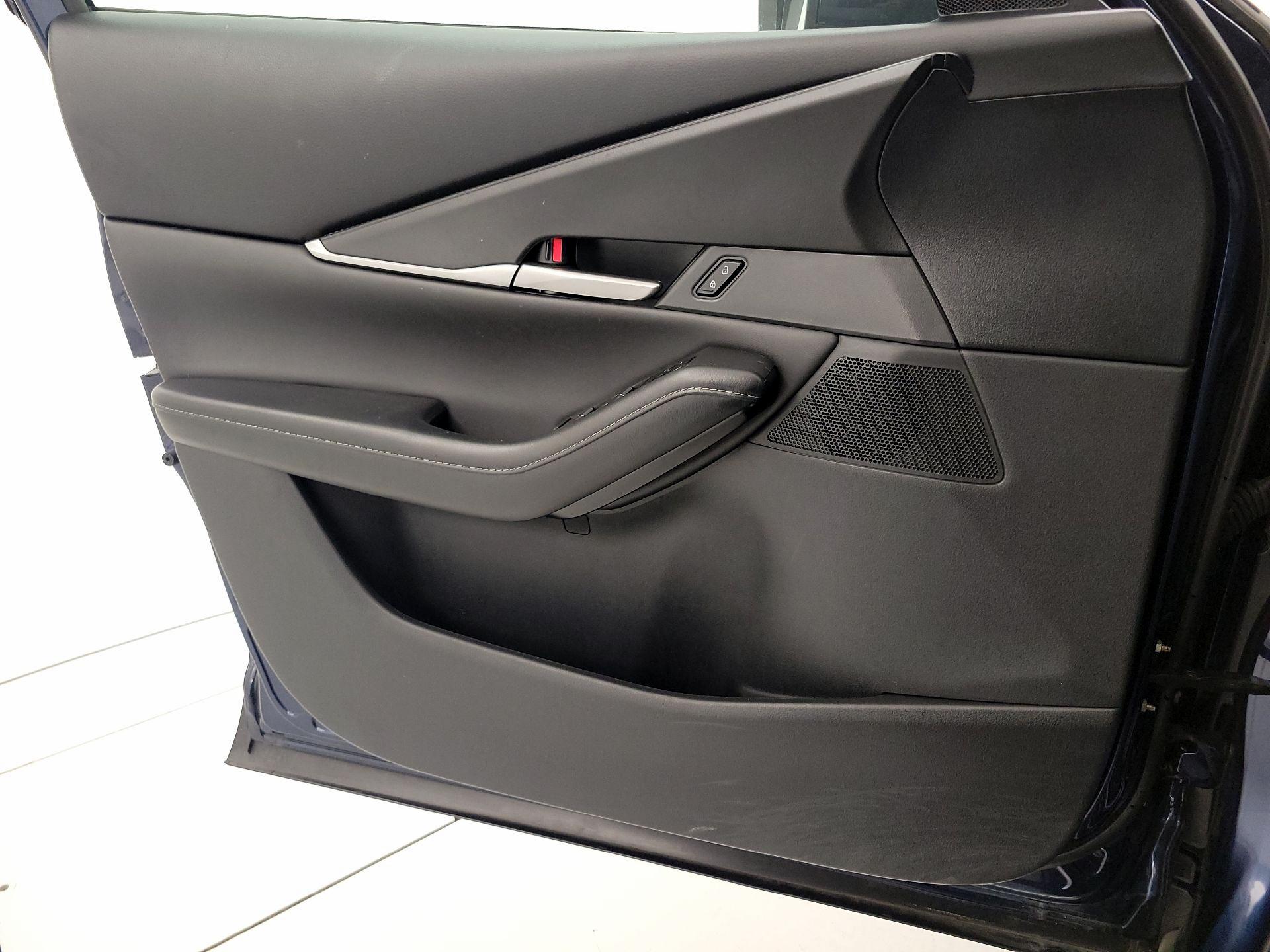 Thumbnail: 2022 Mazda CX-30 - 12