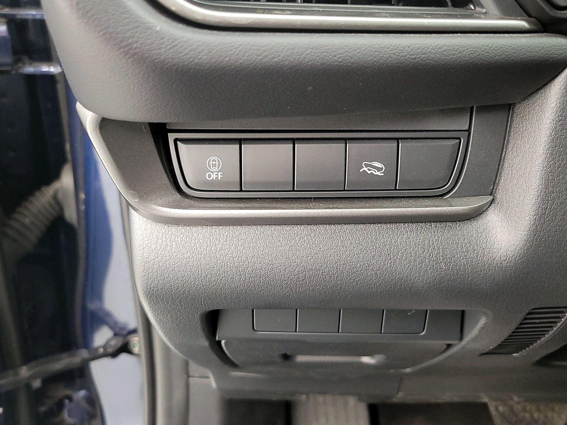 Thumbnail: 2022 Mazda CX-30 - 13