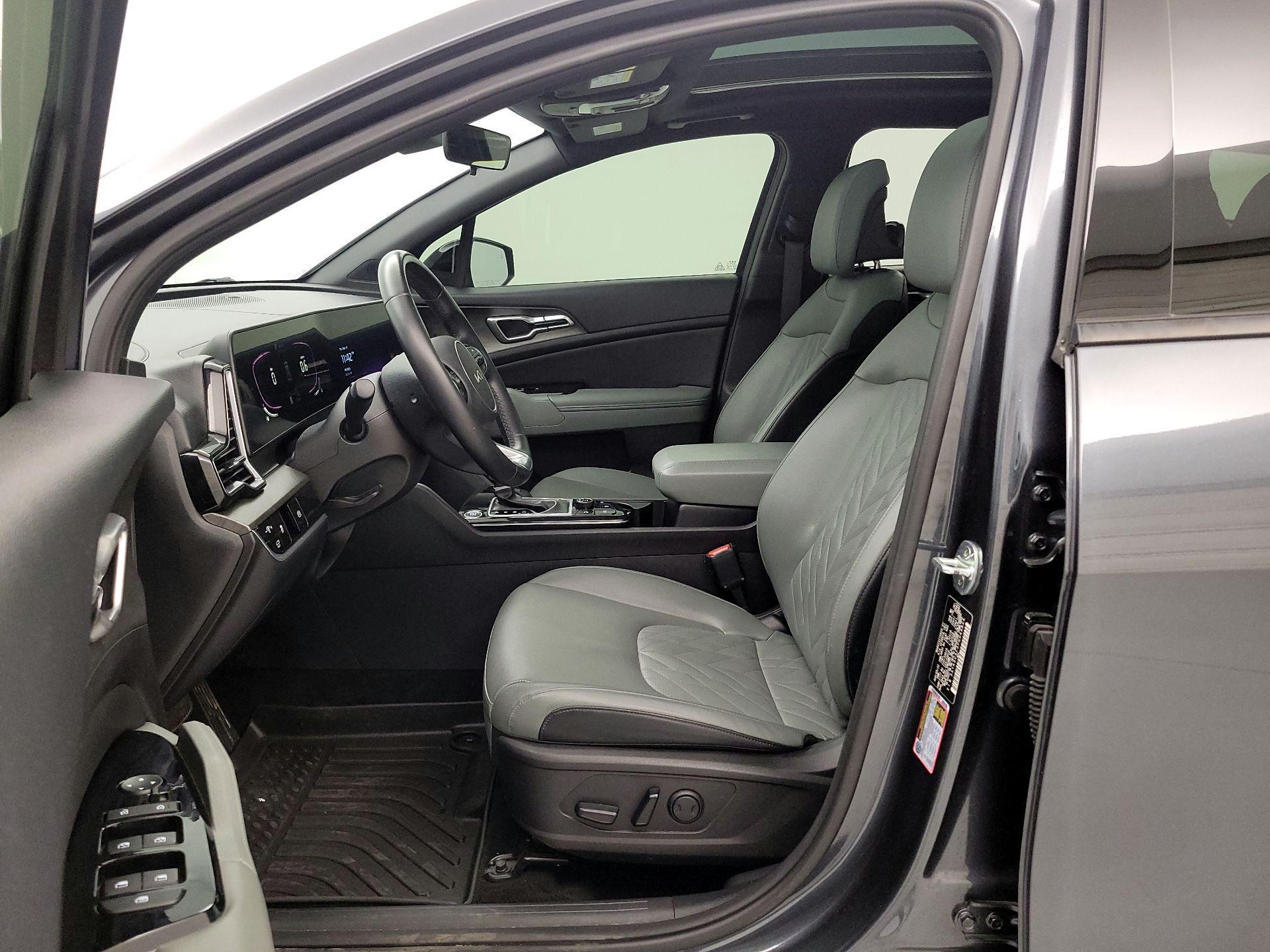 Thumbnail: 2023 Kia Sportage - 11