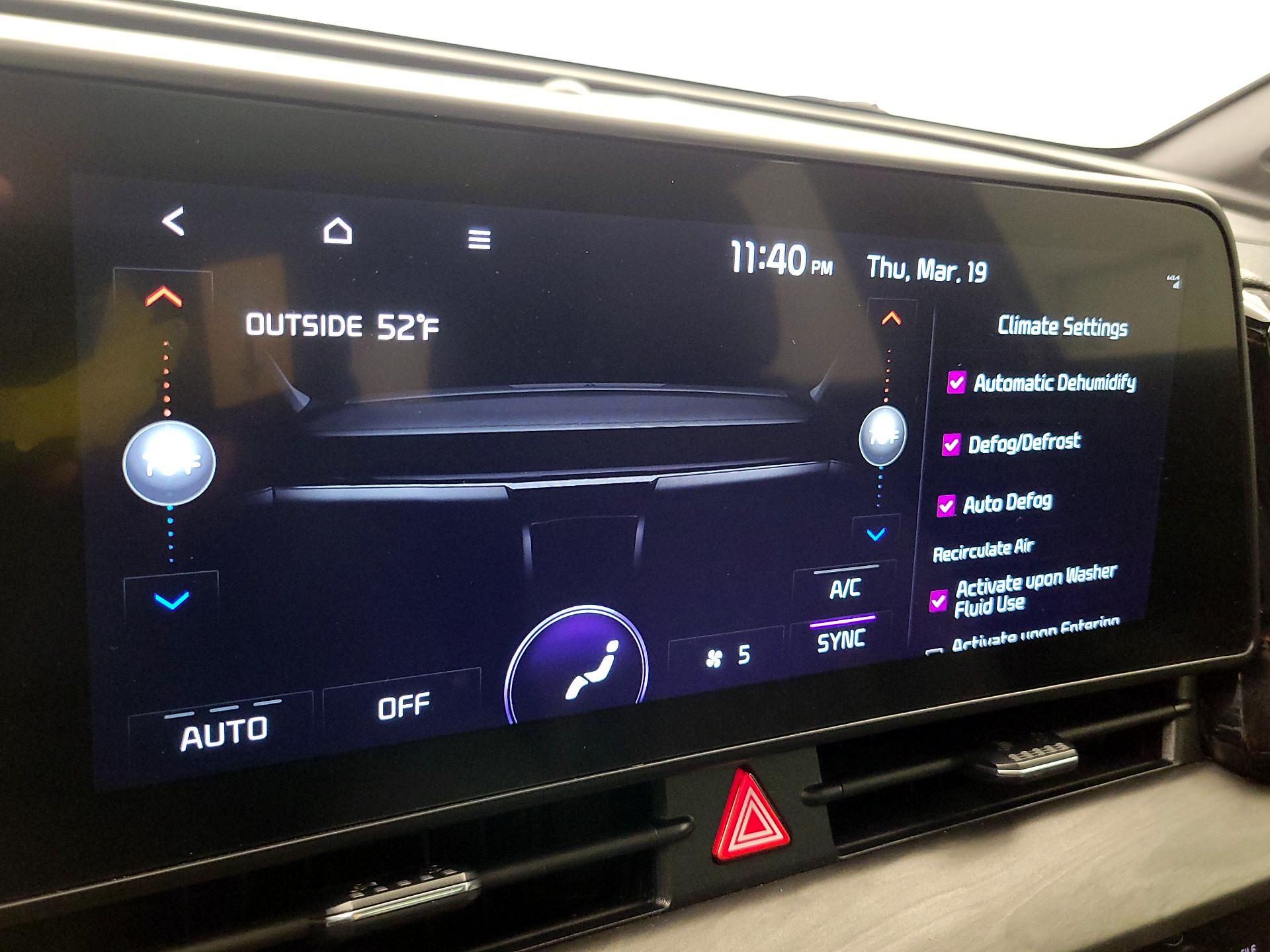 Thumbnail: 2023 Kia Sportage - 17